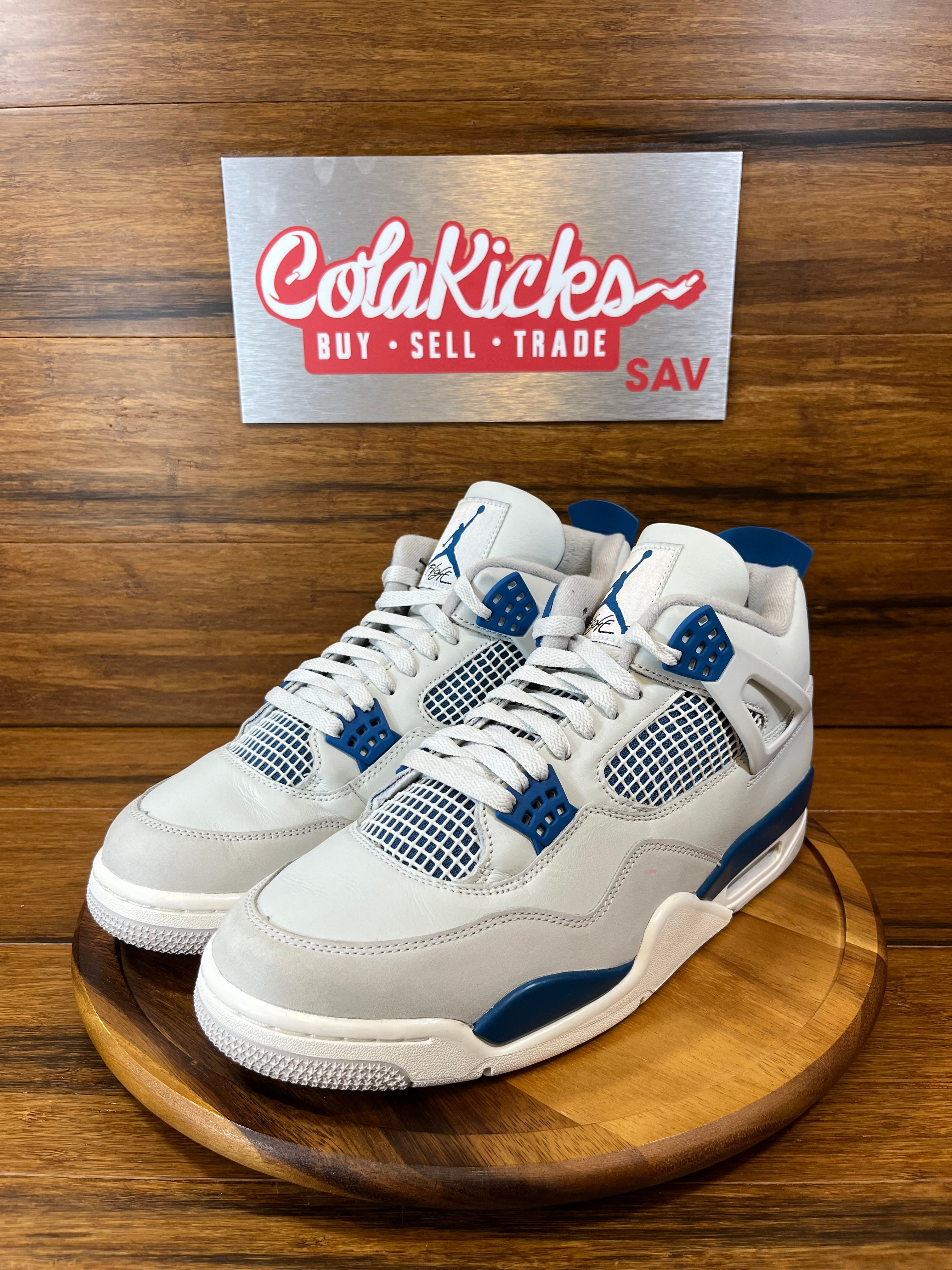 Jordan 4 Retro Military Blue (2024)