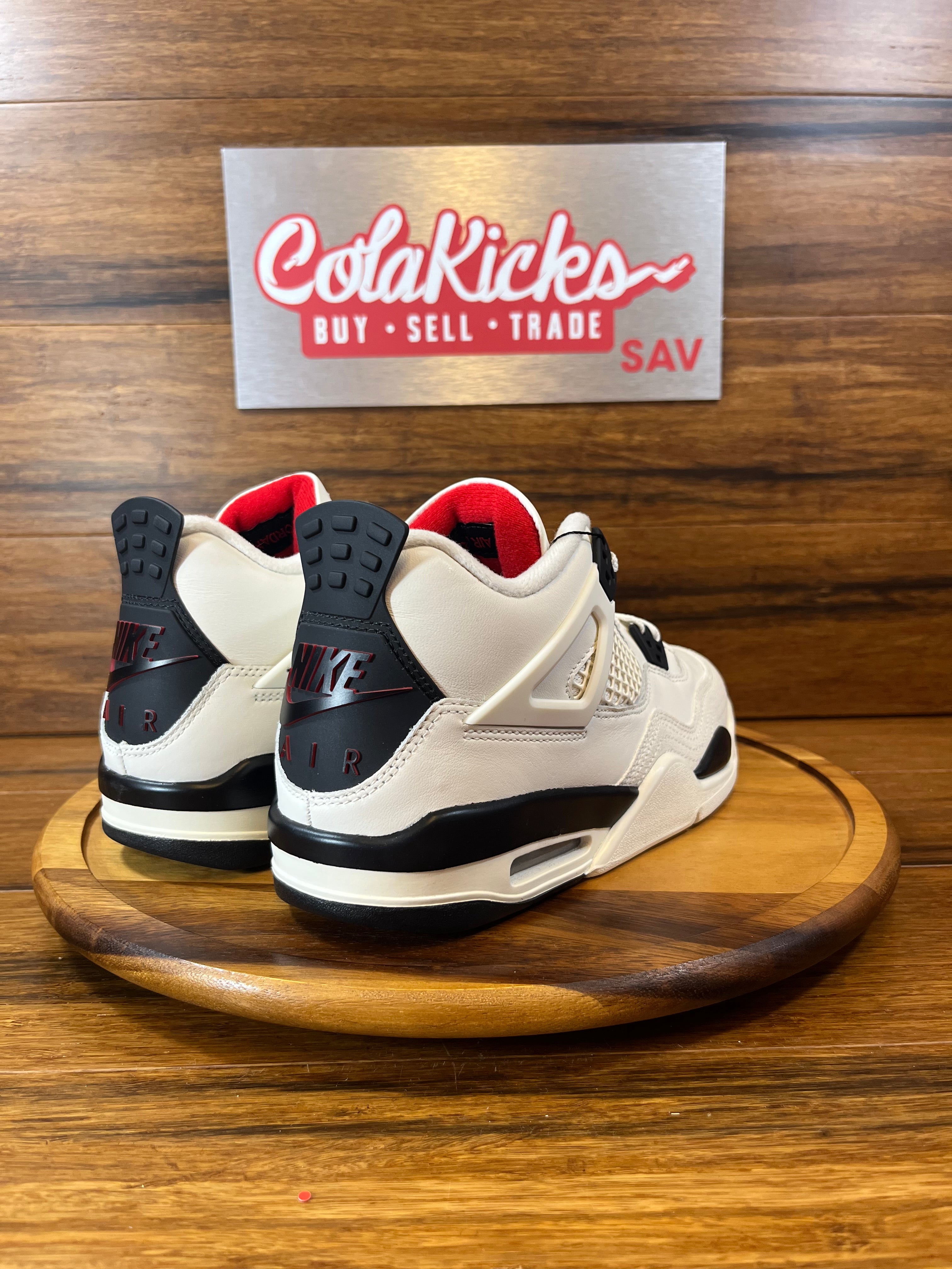 Jordan 4 Retro Flight Club (GS)