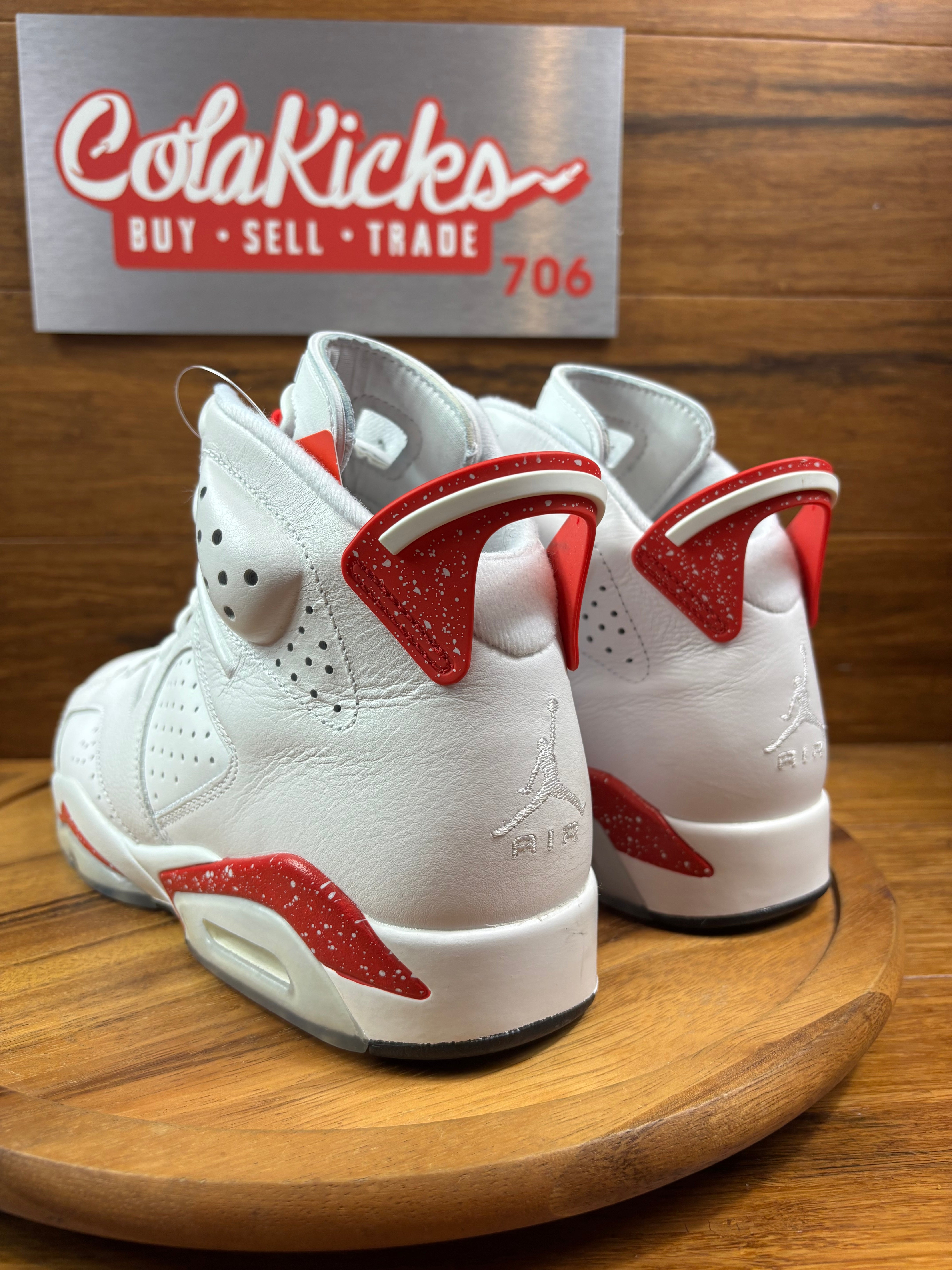 Jordan 6 Retro Red Oreo
