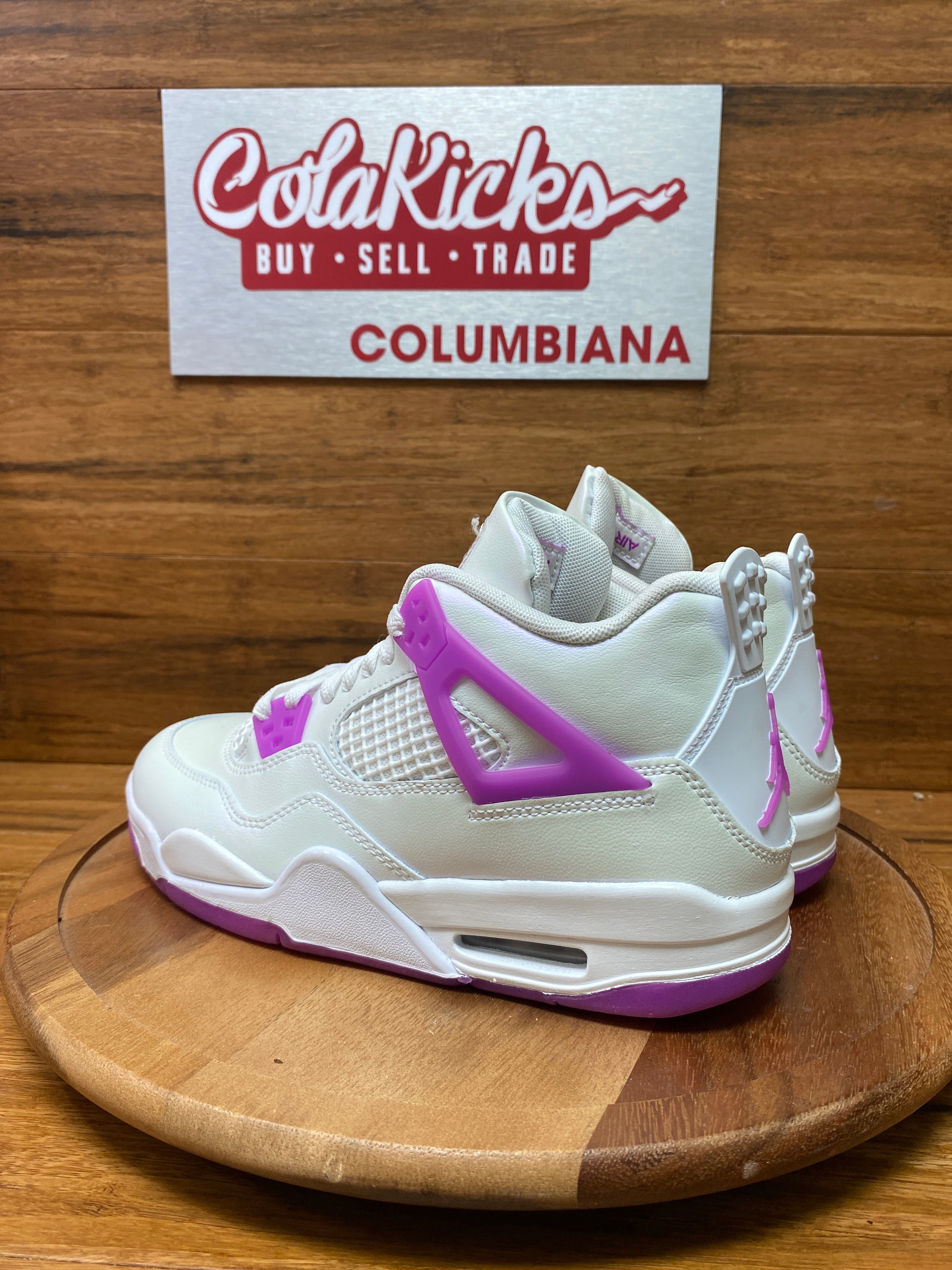 Jordan 4 Retro Hyper Violet (GS)