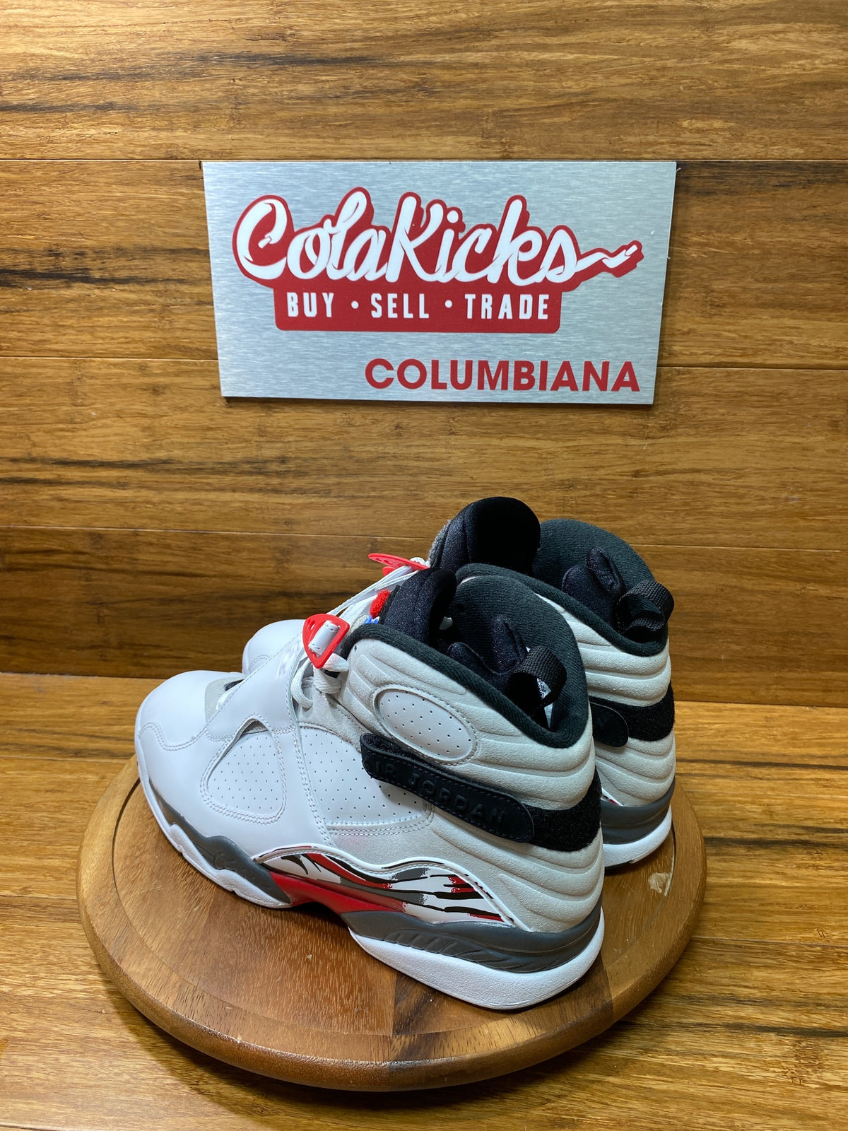 Jordan 8 Retro White True Red (2025)