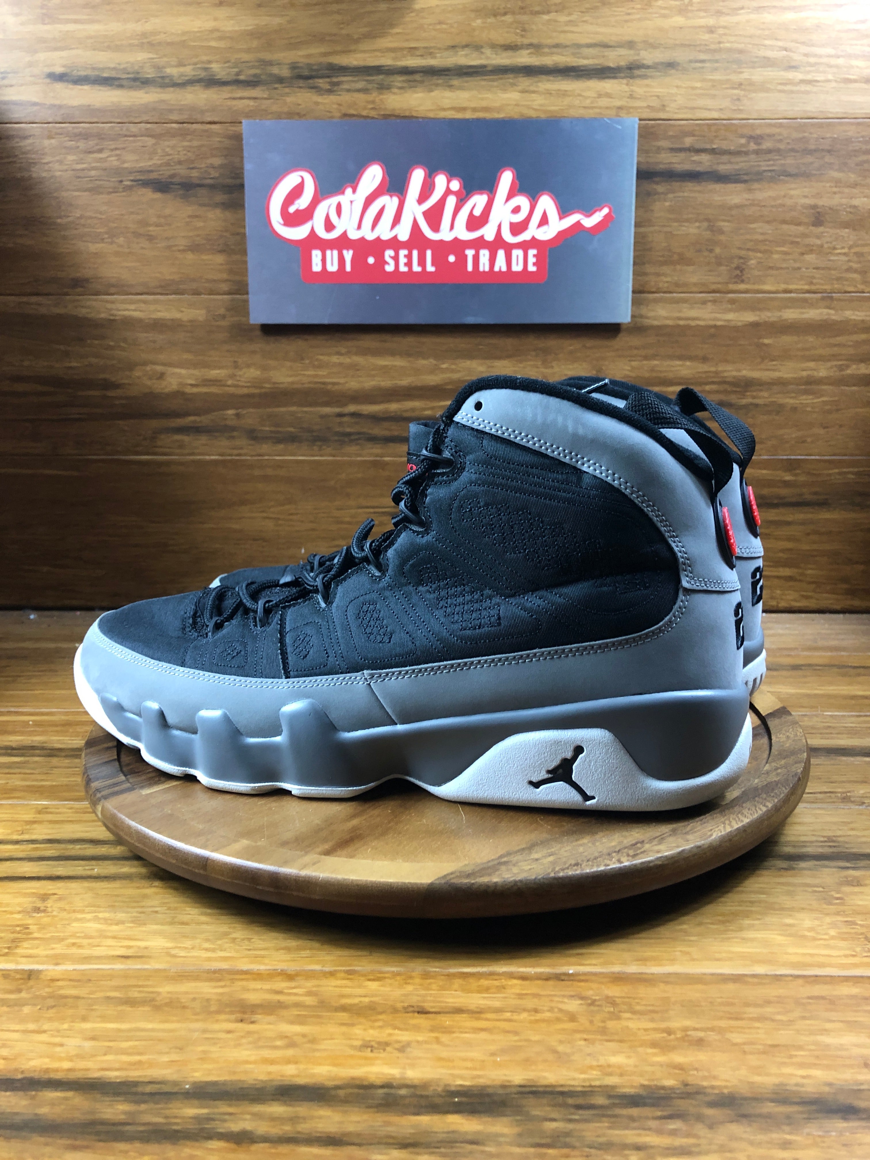Jordan 9 Retro Particle Grey