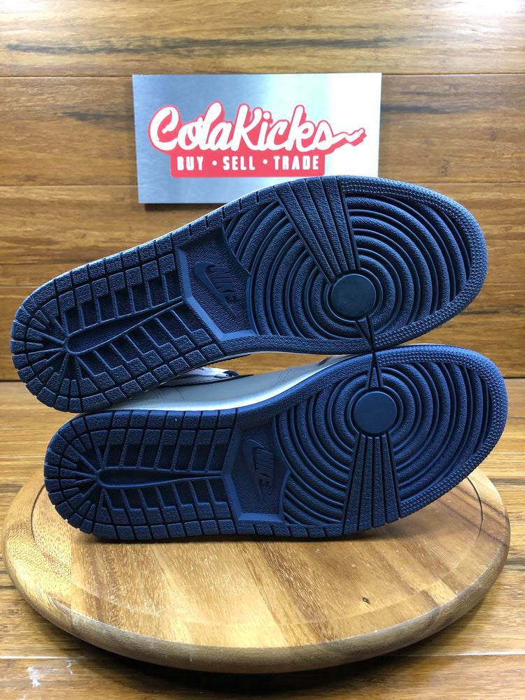 Jordan 1 Retro Metallic Navy (2016)