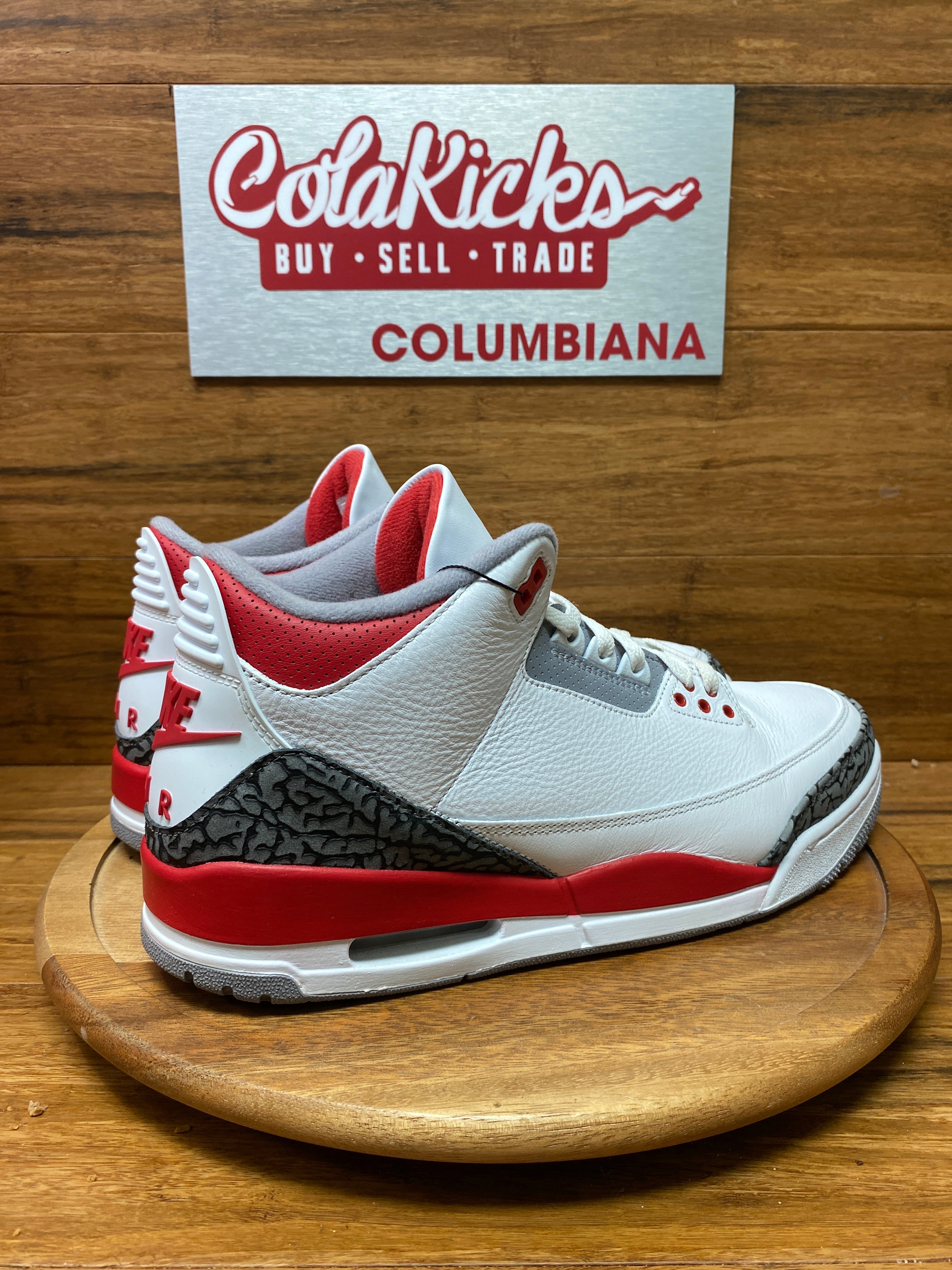 Jordan 3 Retro Fire Red (2022)