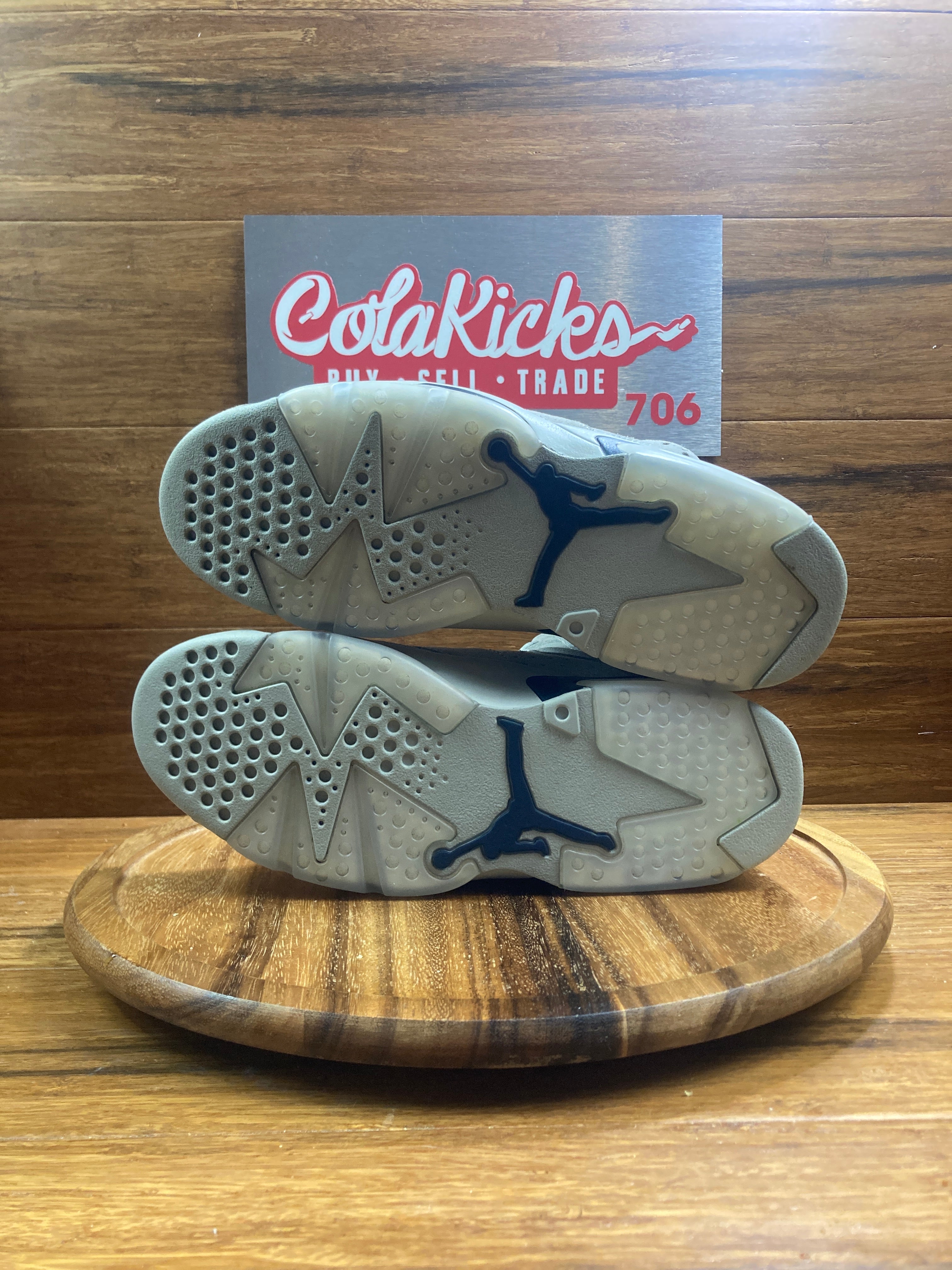 Jordan 6 Retro Georgetown (2022)