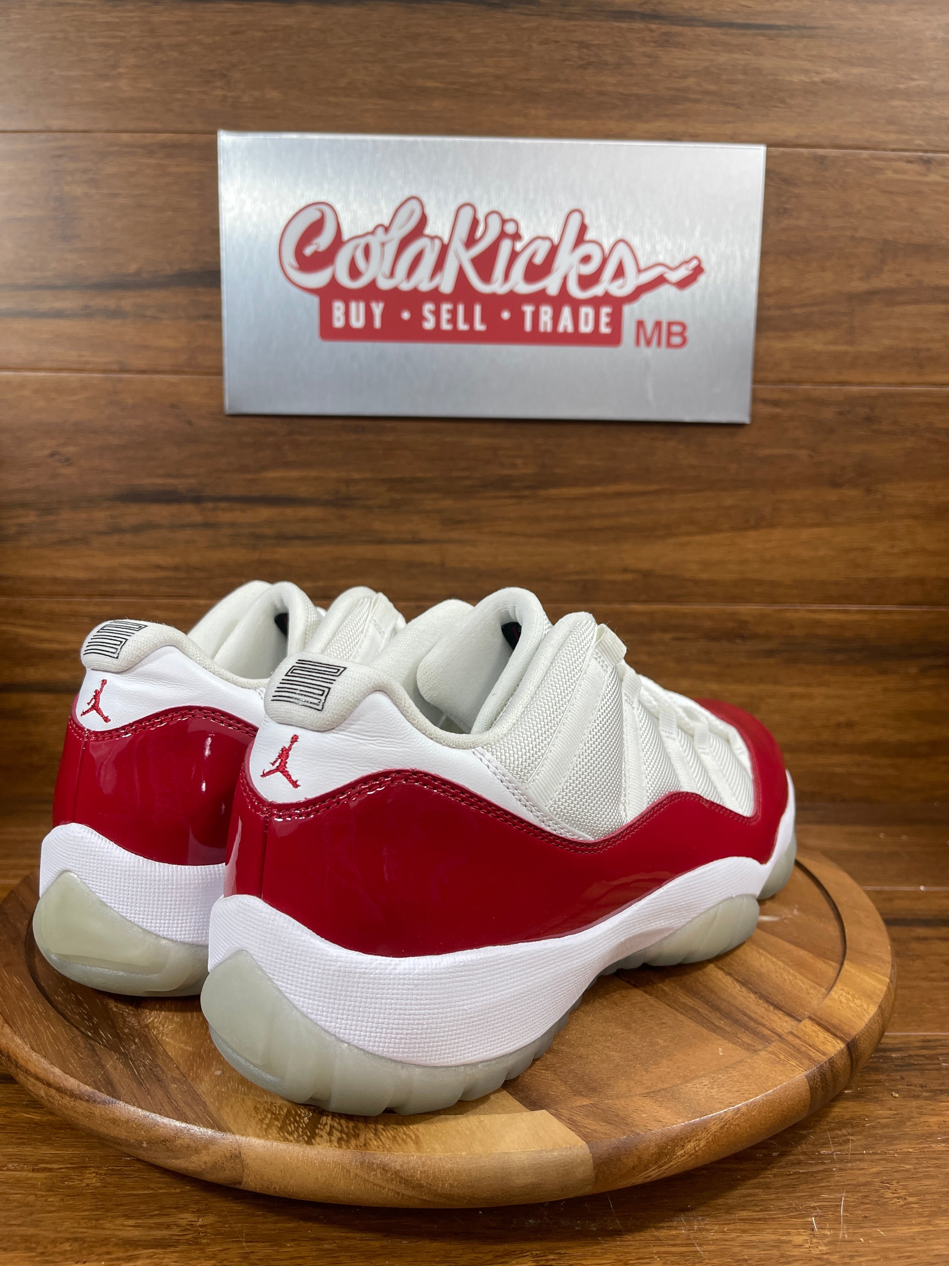 Jordan 11 Retro Low Cherry (2016)