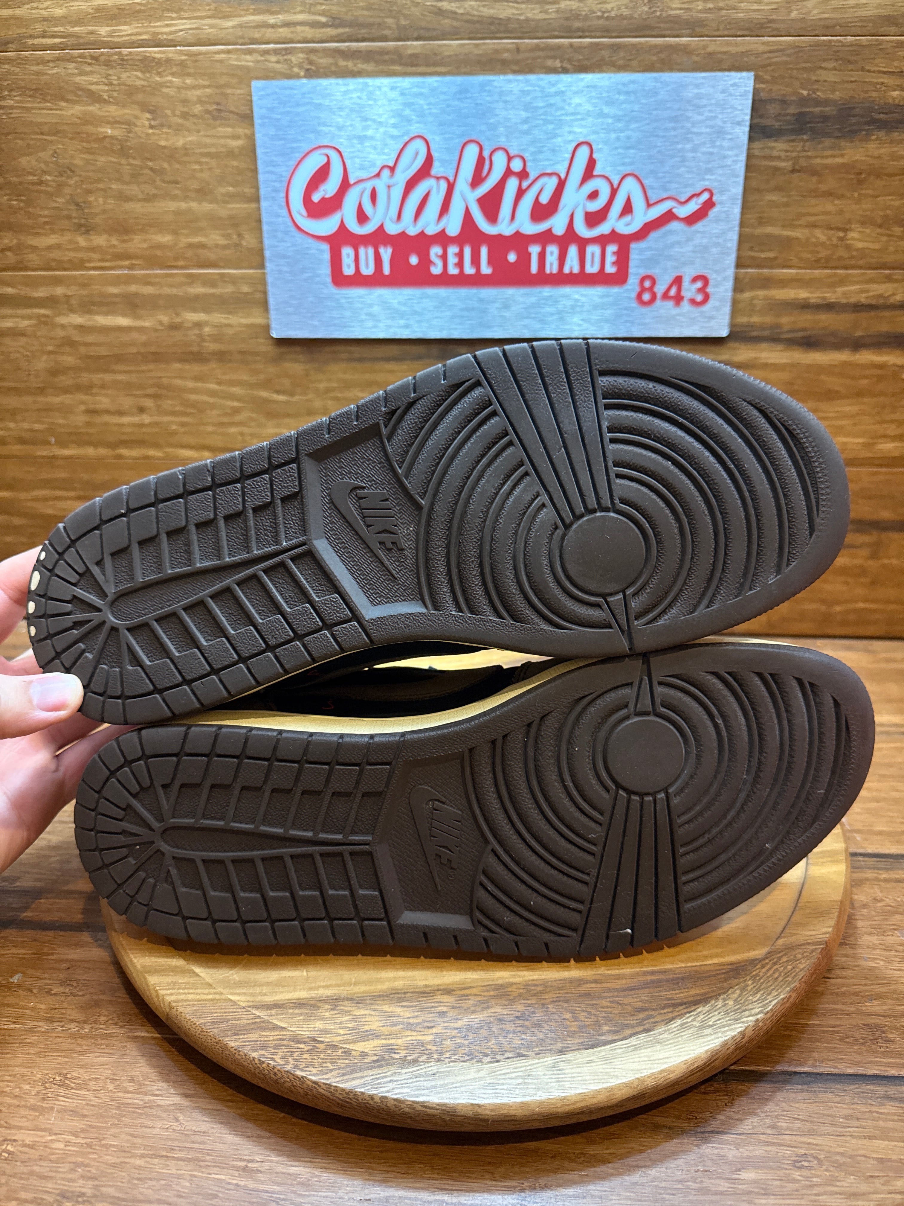 Jordan 1 Retro Low OG SP Travis Scott Mocha