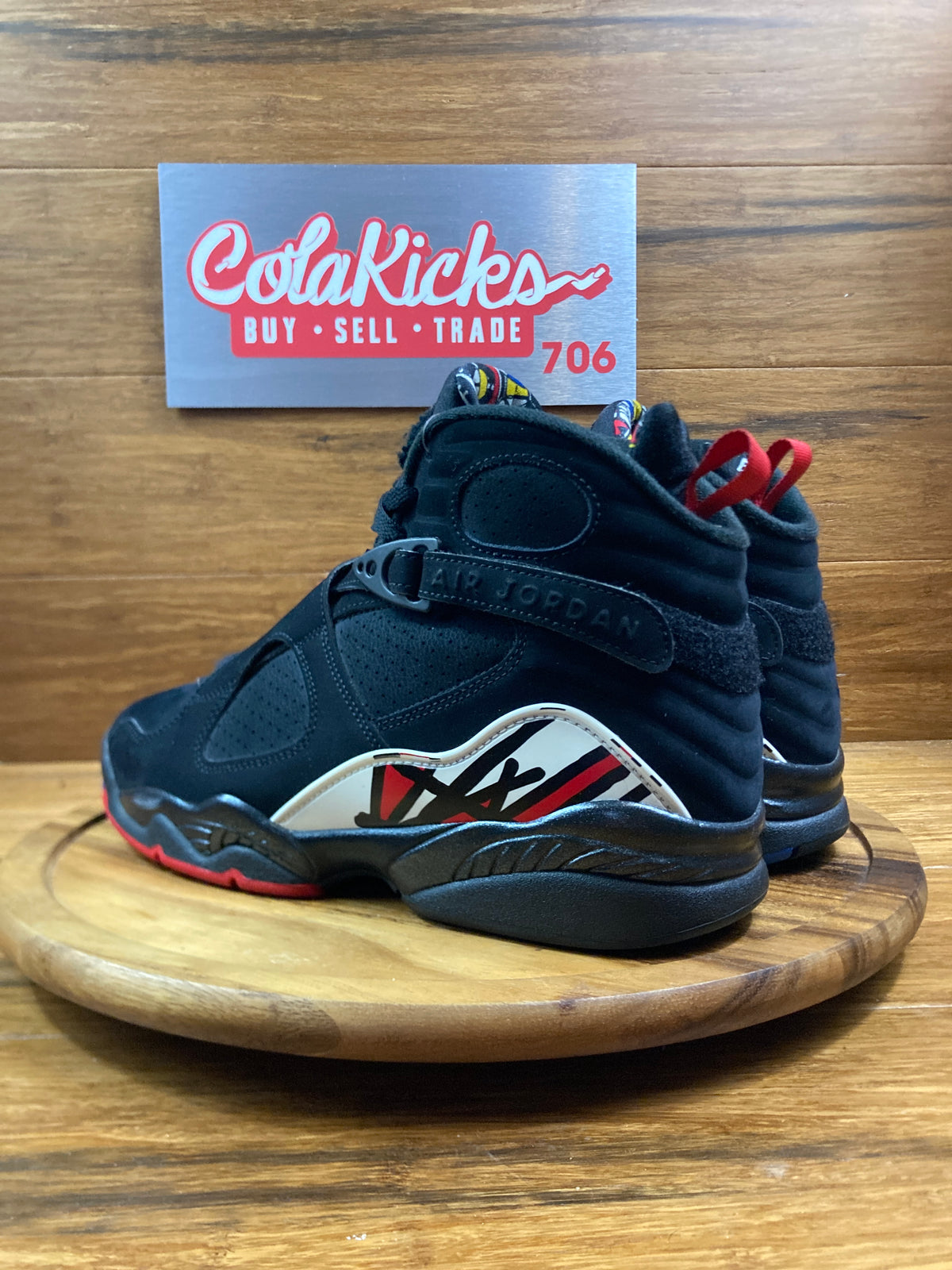 Jordan 8 Retro Playoffs (2023)