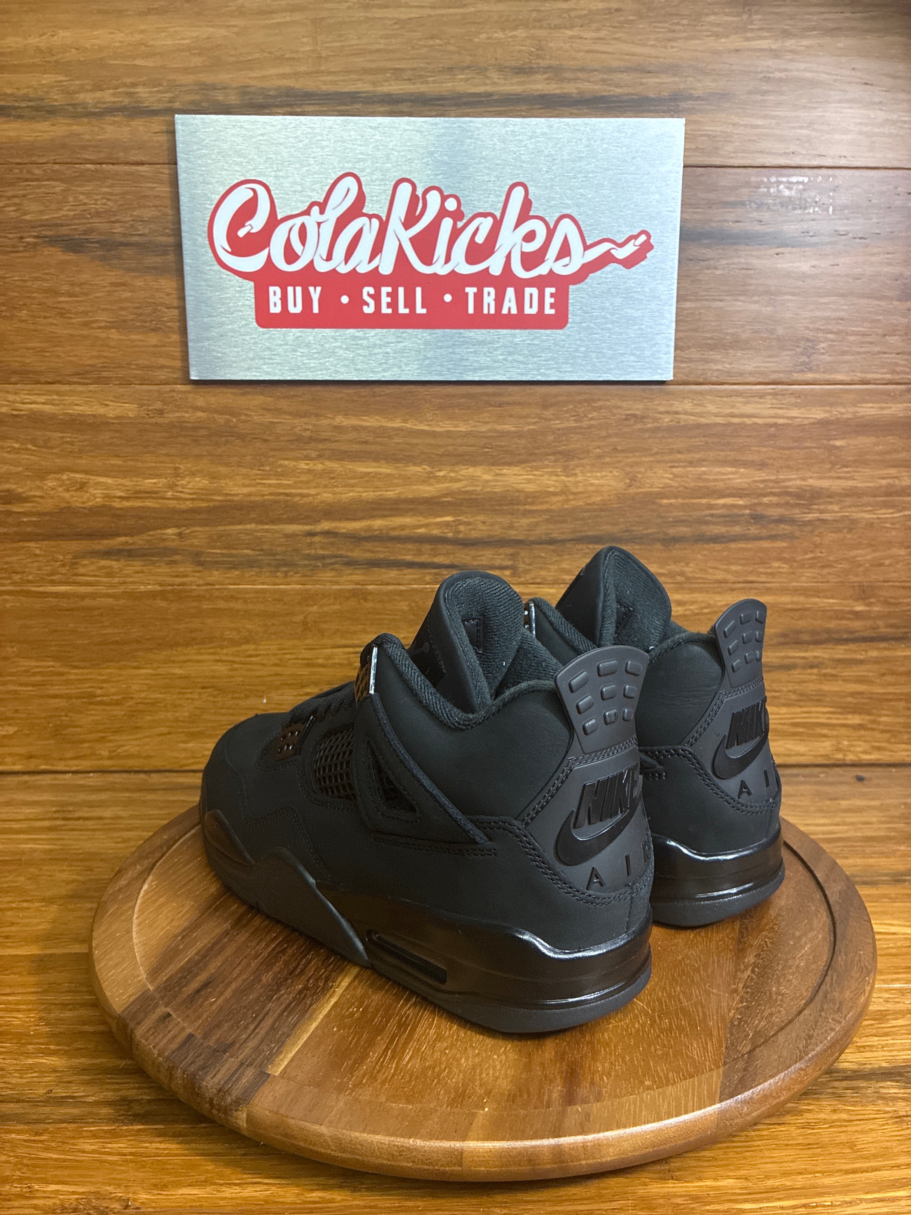 Jordan 4 Retro Black Cat (2025)