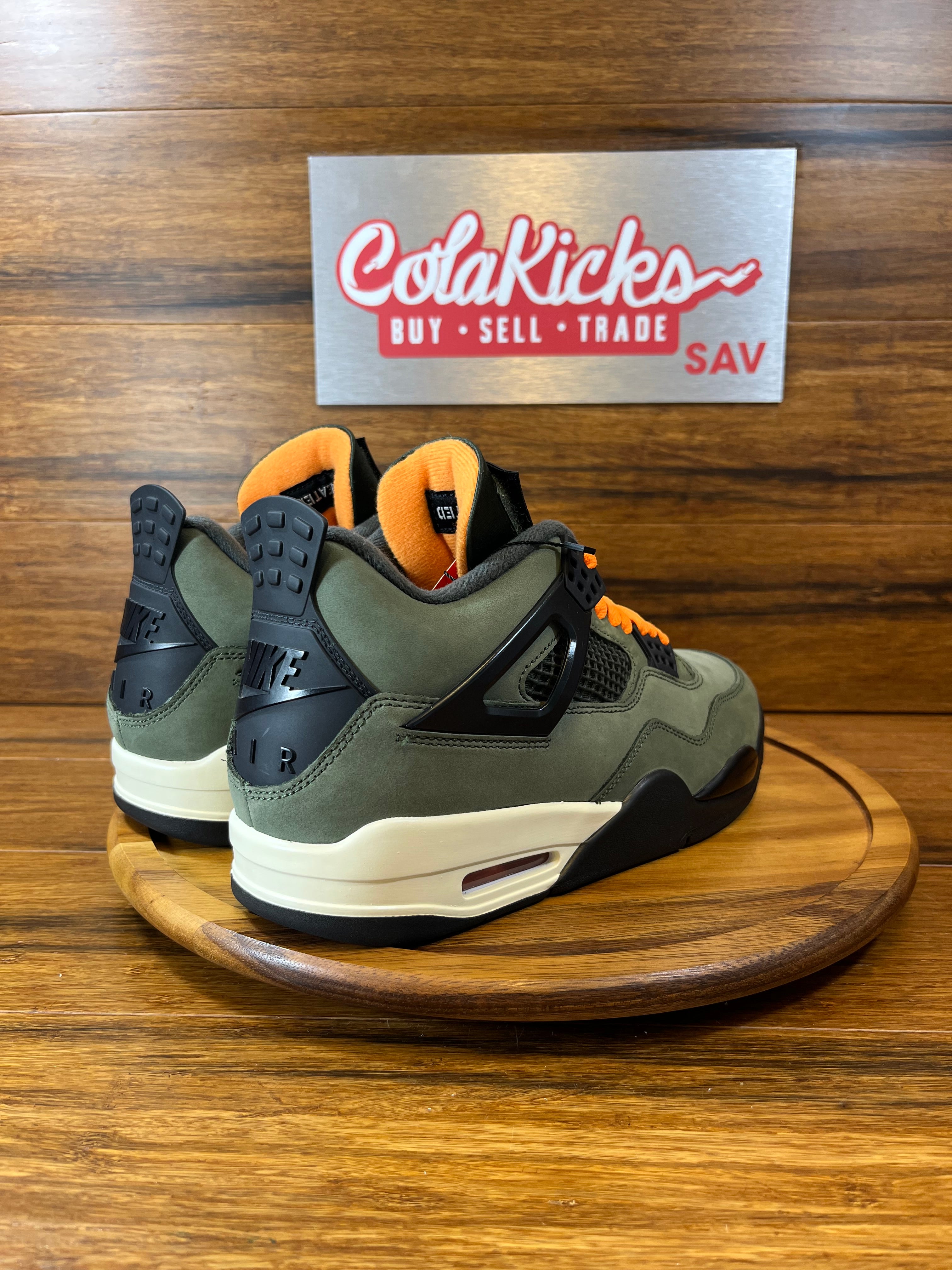 Jordan 4 Retro OG SP Undefeated (2025)