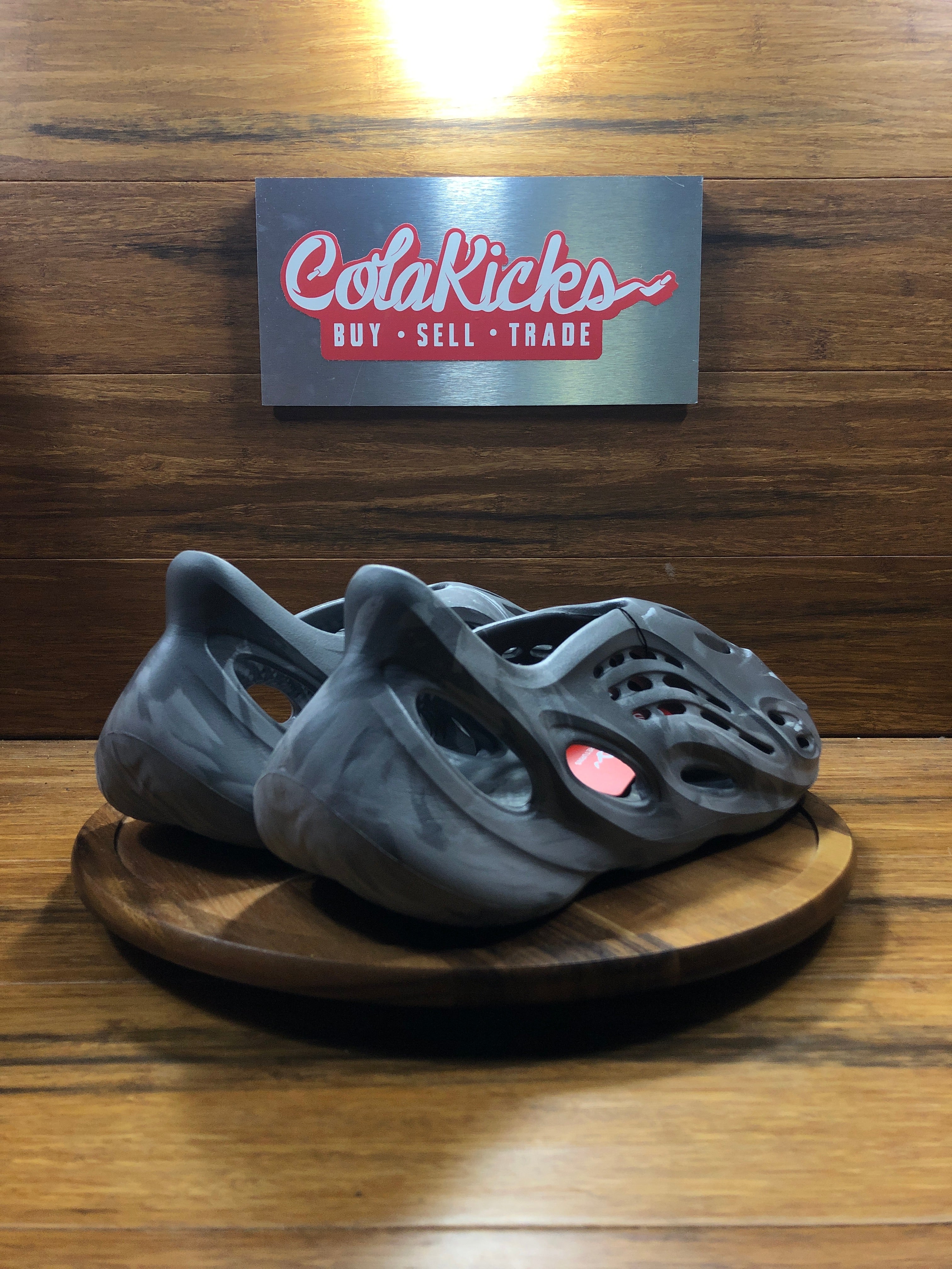 adidas Yeezy Foam RNR MX Granite