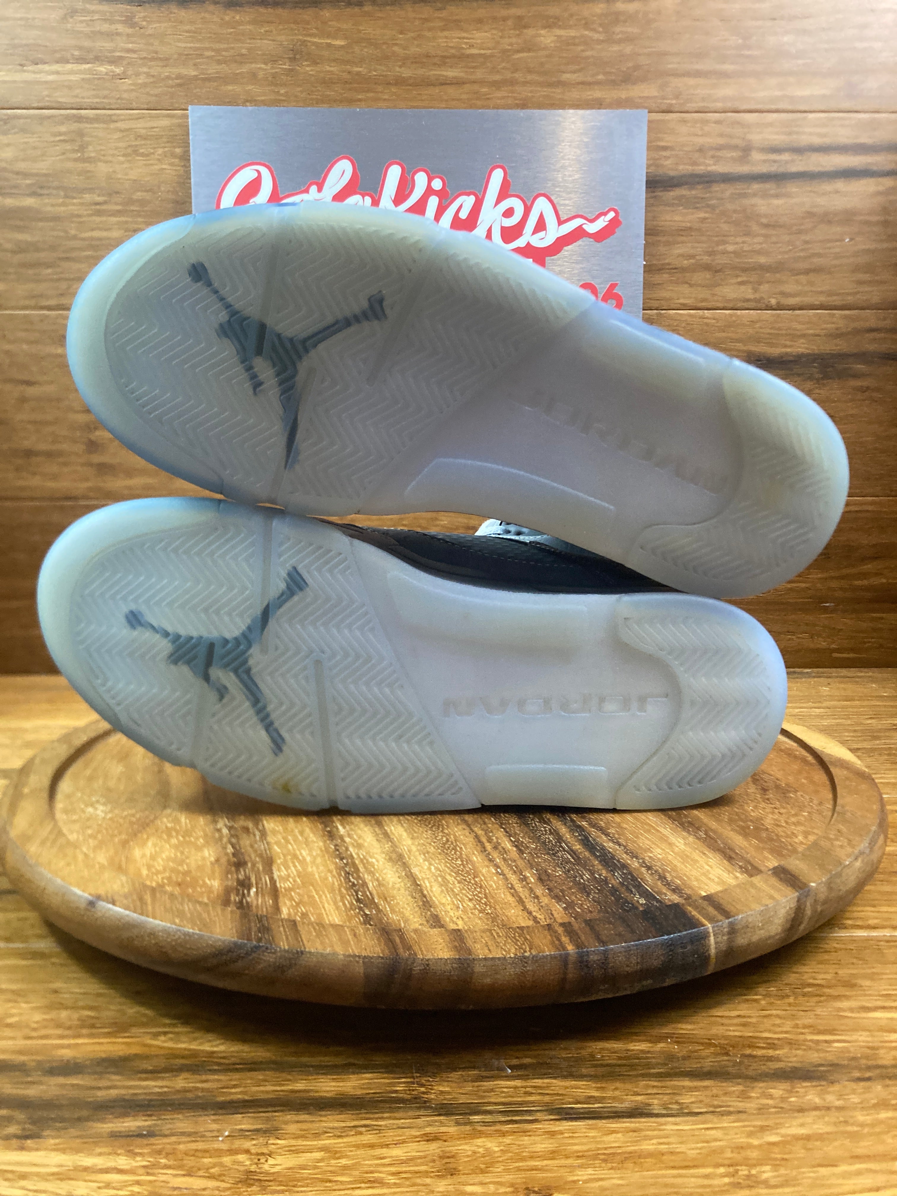 Jordan 5 Retro Wolf Grey (2026)