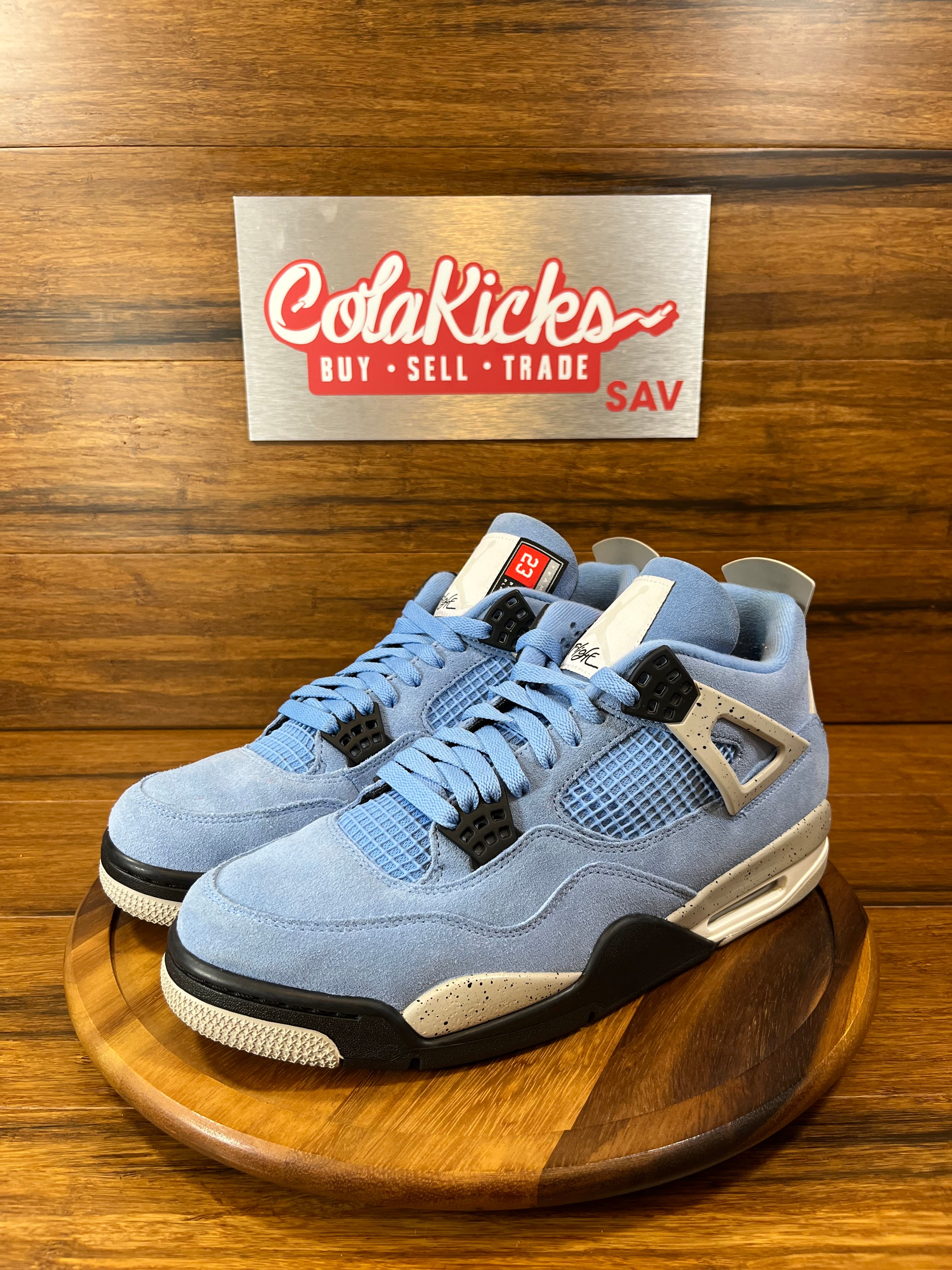 Jordan 4 Retro University Blue