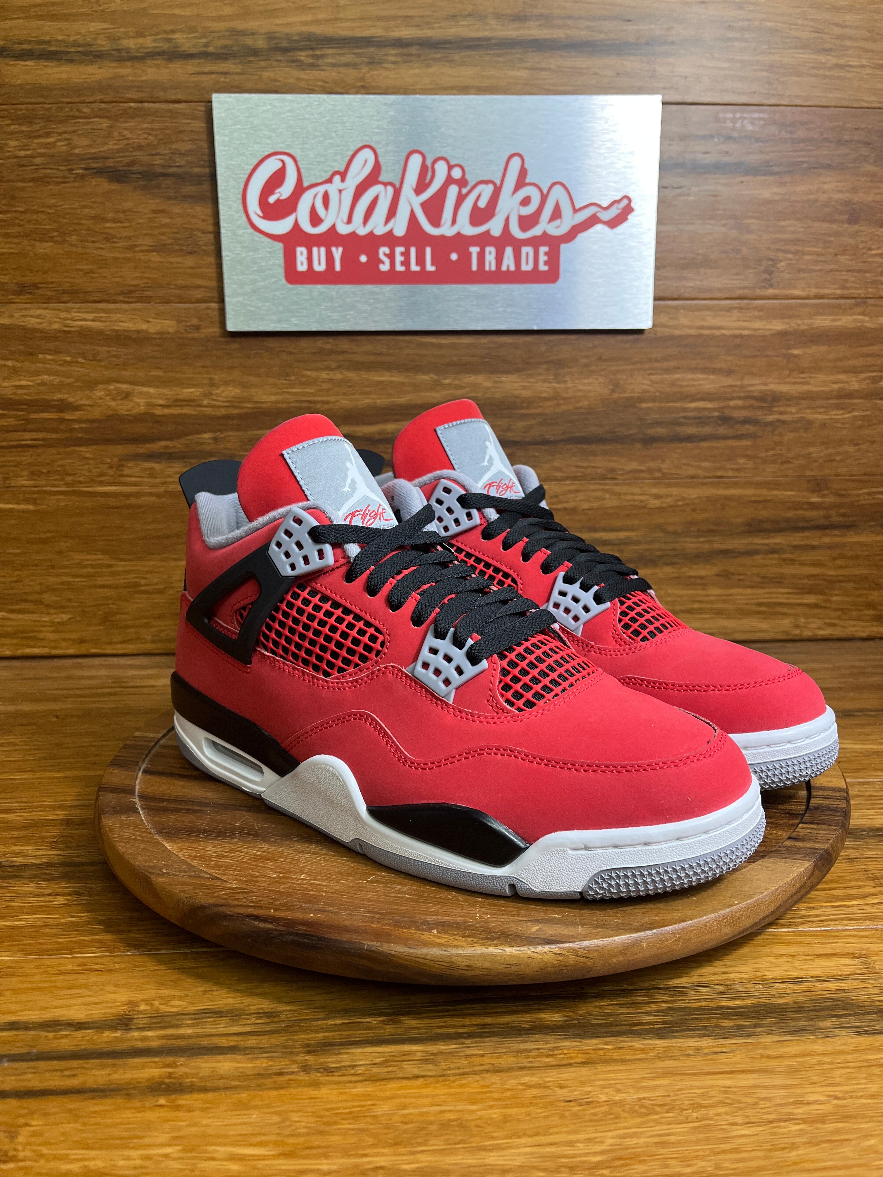 Jordan 4 Retro Toro Bravo (2026)