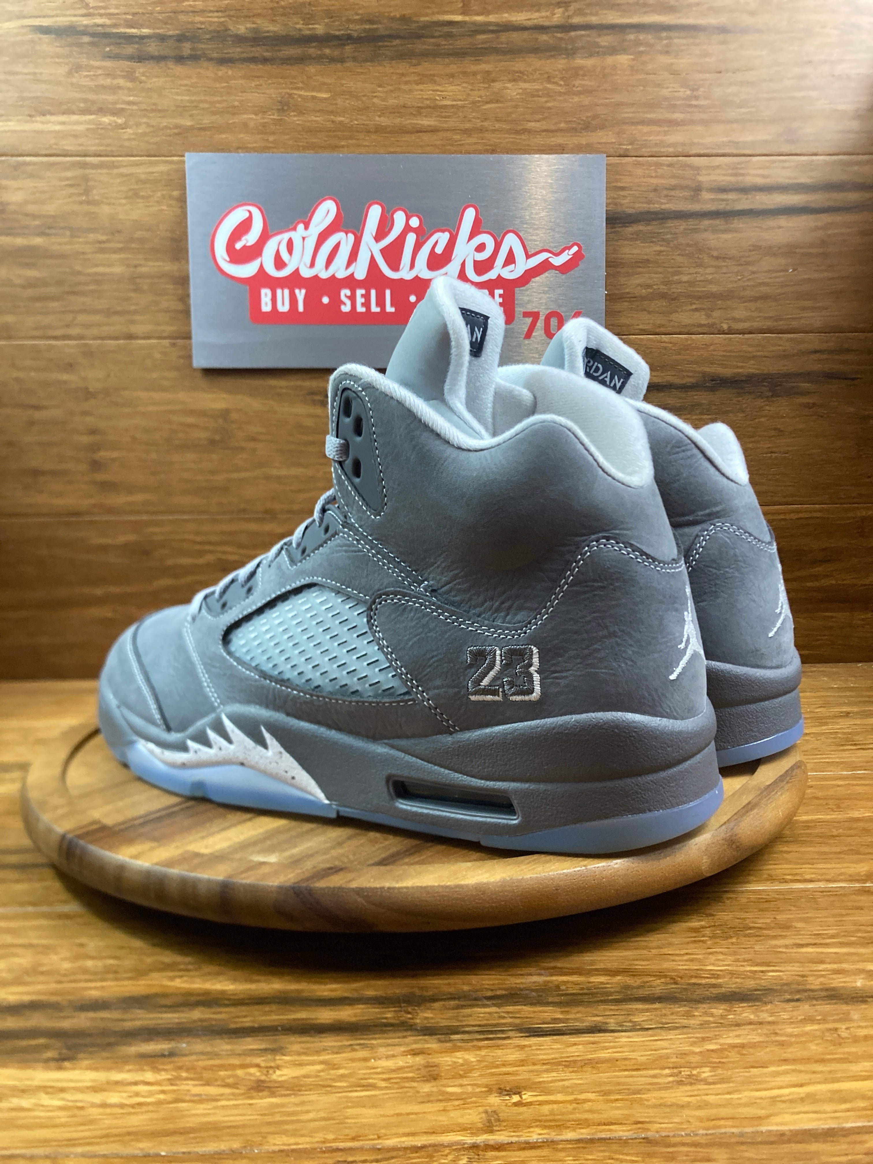 Jordan 5 Retro Wolf Grey (2026) (Missing Lace-Lock)