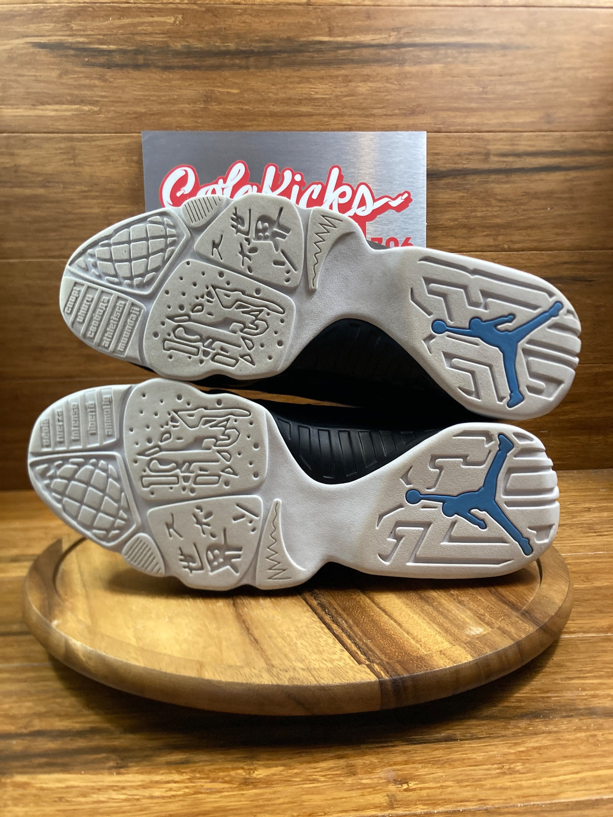 Jordan 9 Retro University Blue