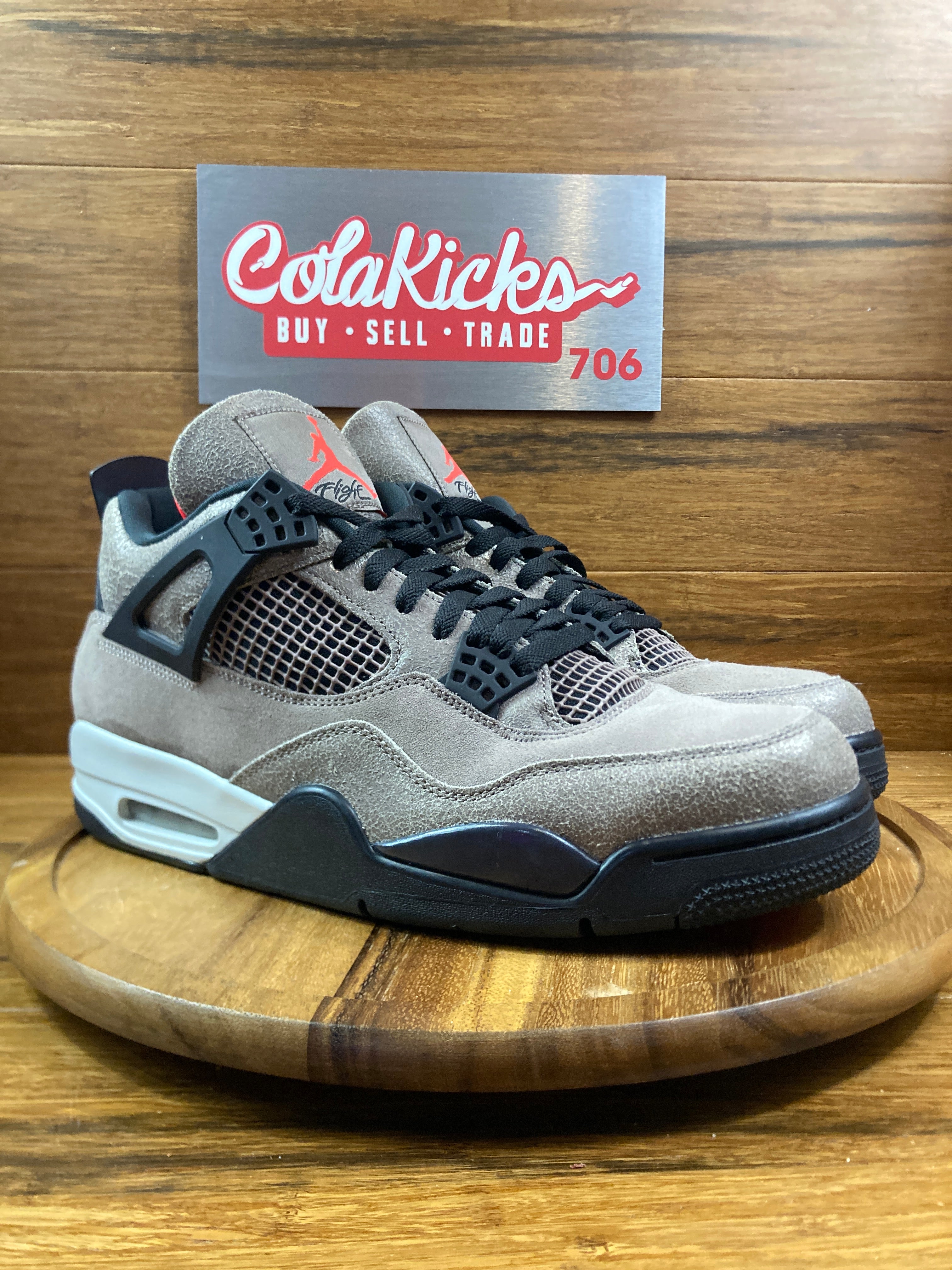 Jordan 4 Retro Taupe Haze