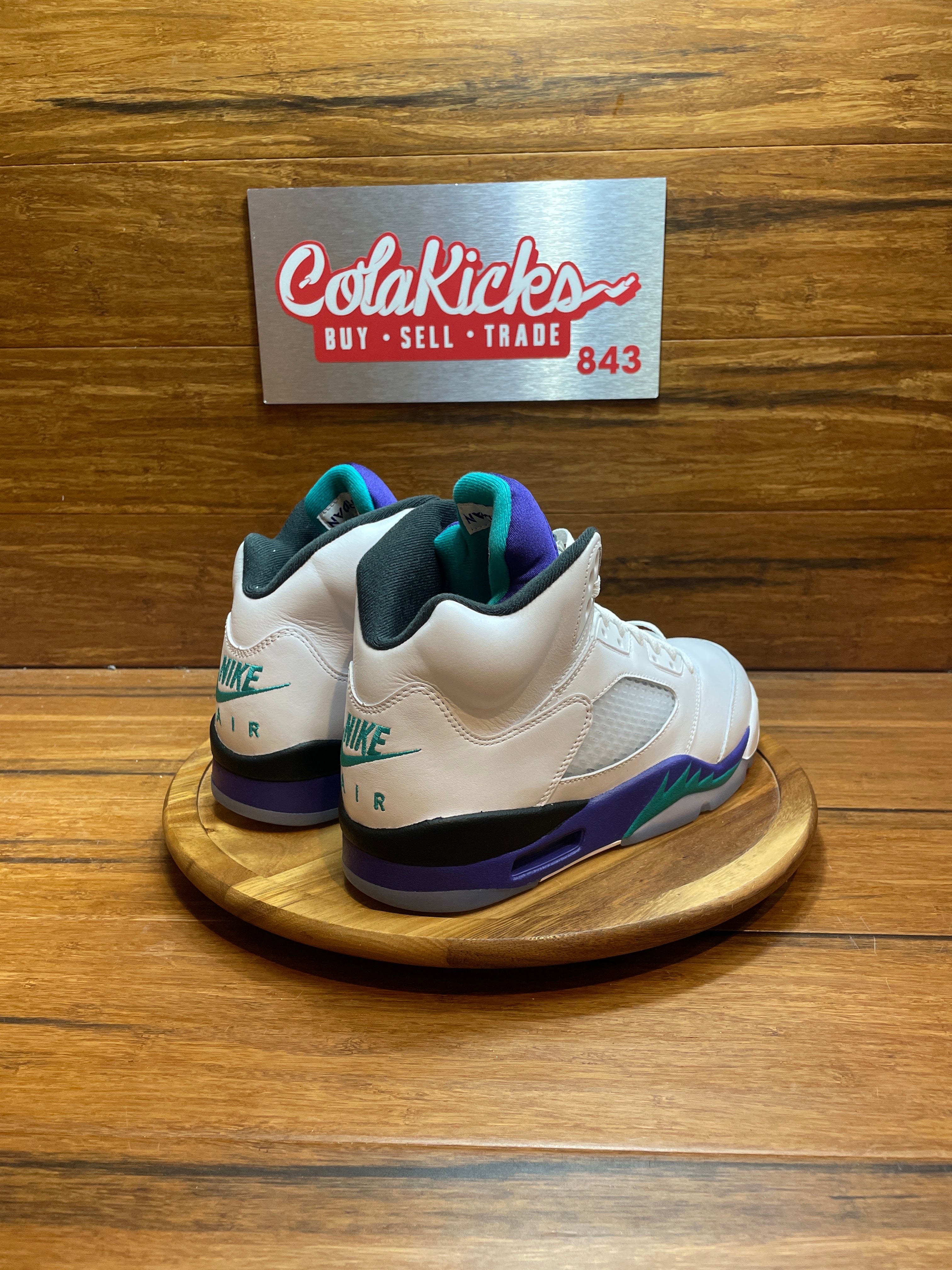 Jordan 5 Retro Grape (2025)
