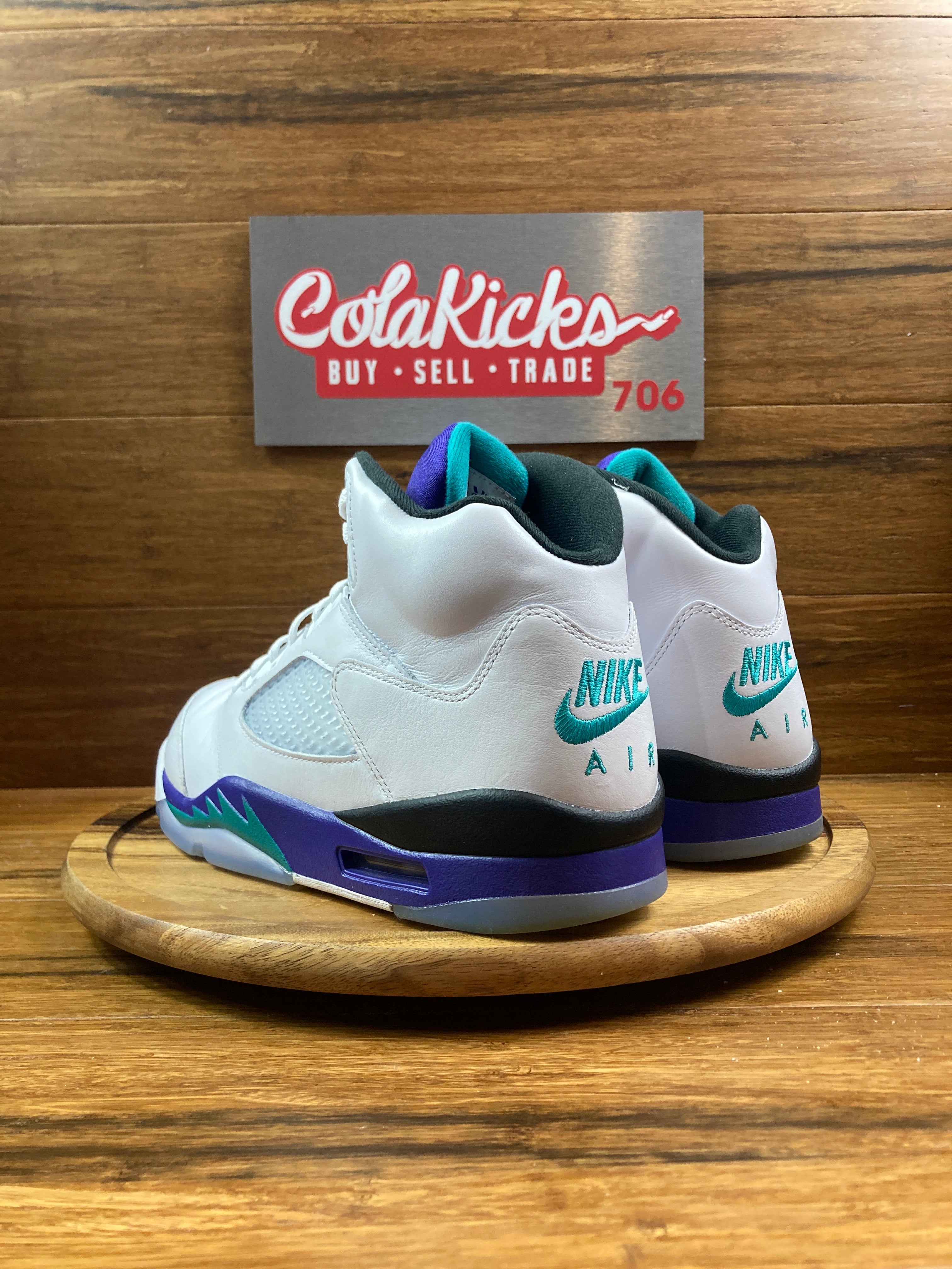 Jordan 5 Retro Grape (2025)