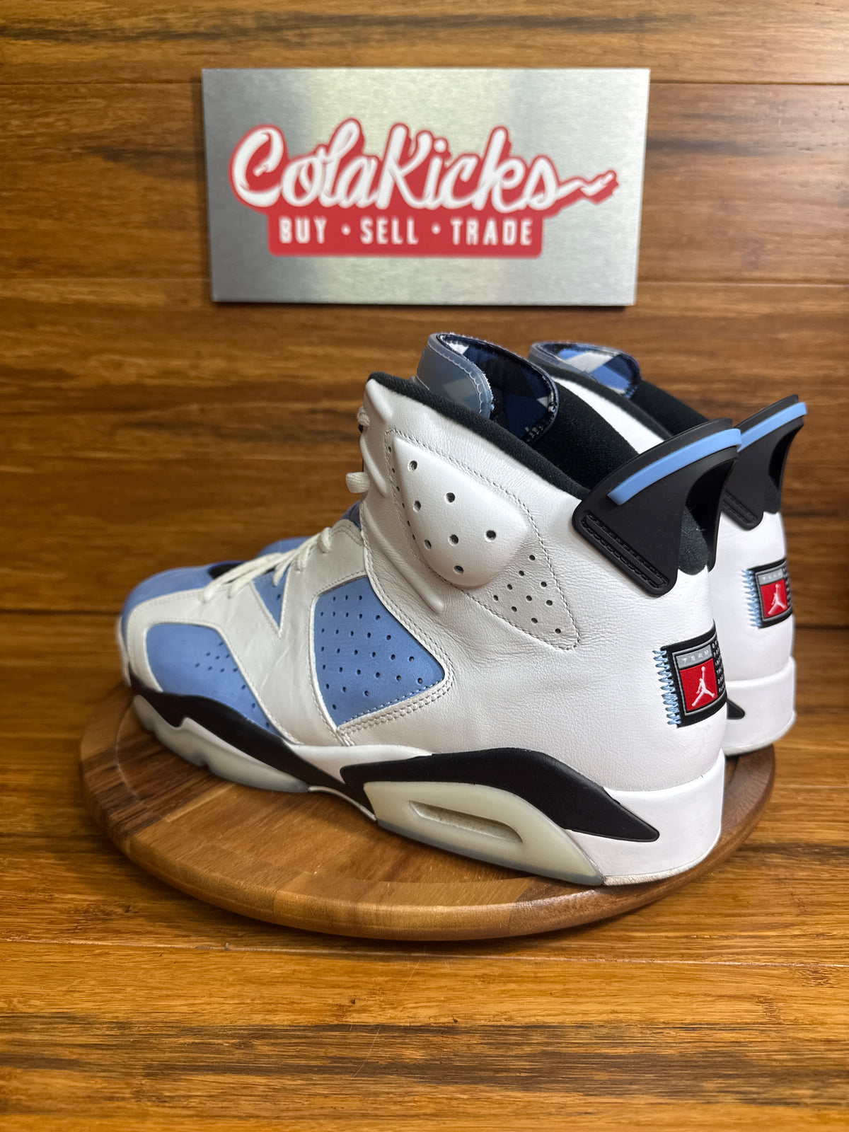 Jordan 6 Retro UNC White
