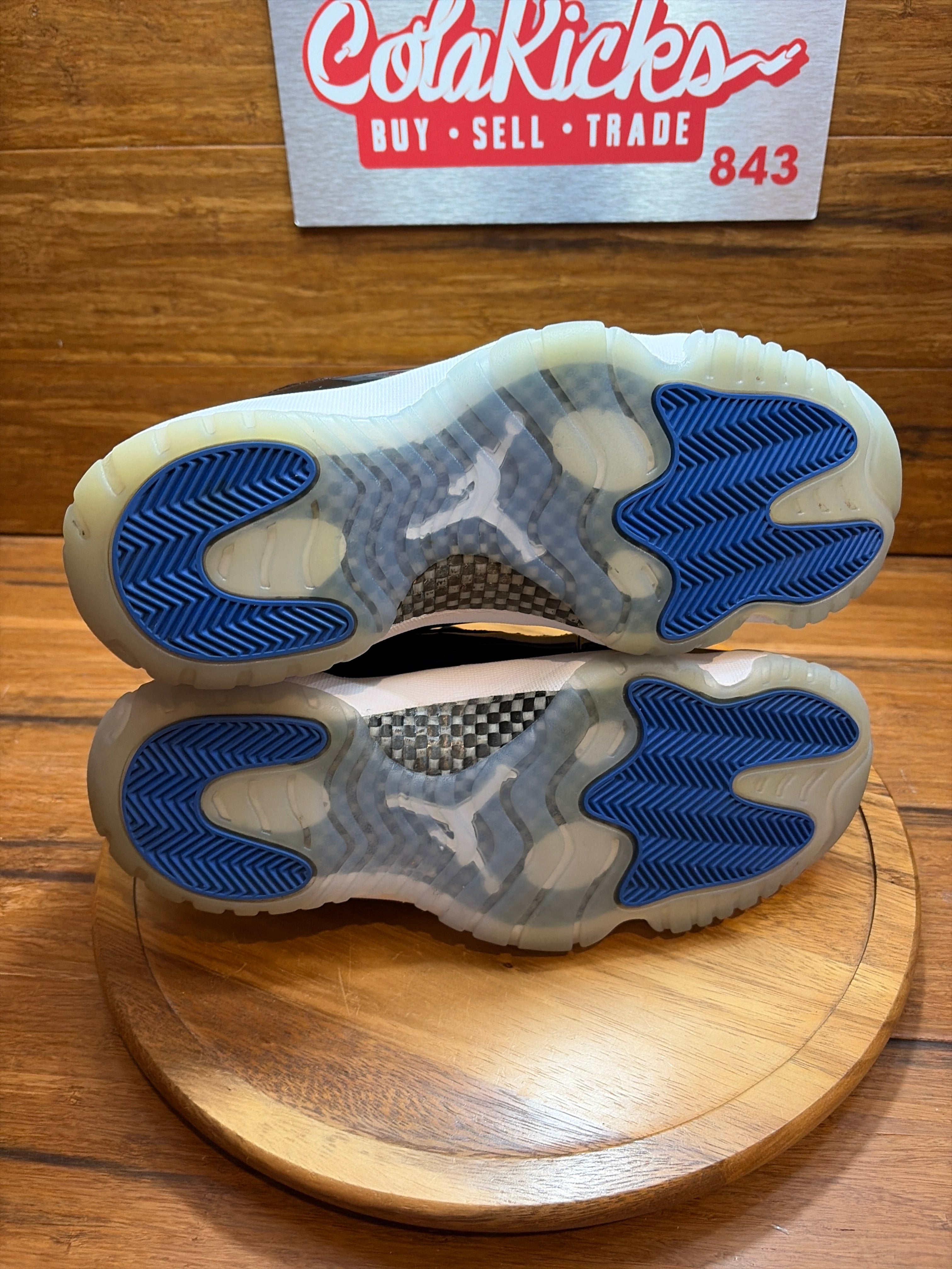 Jordan 11 Retro Low Space Jam