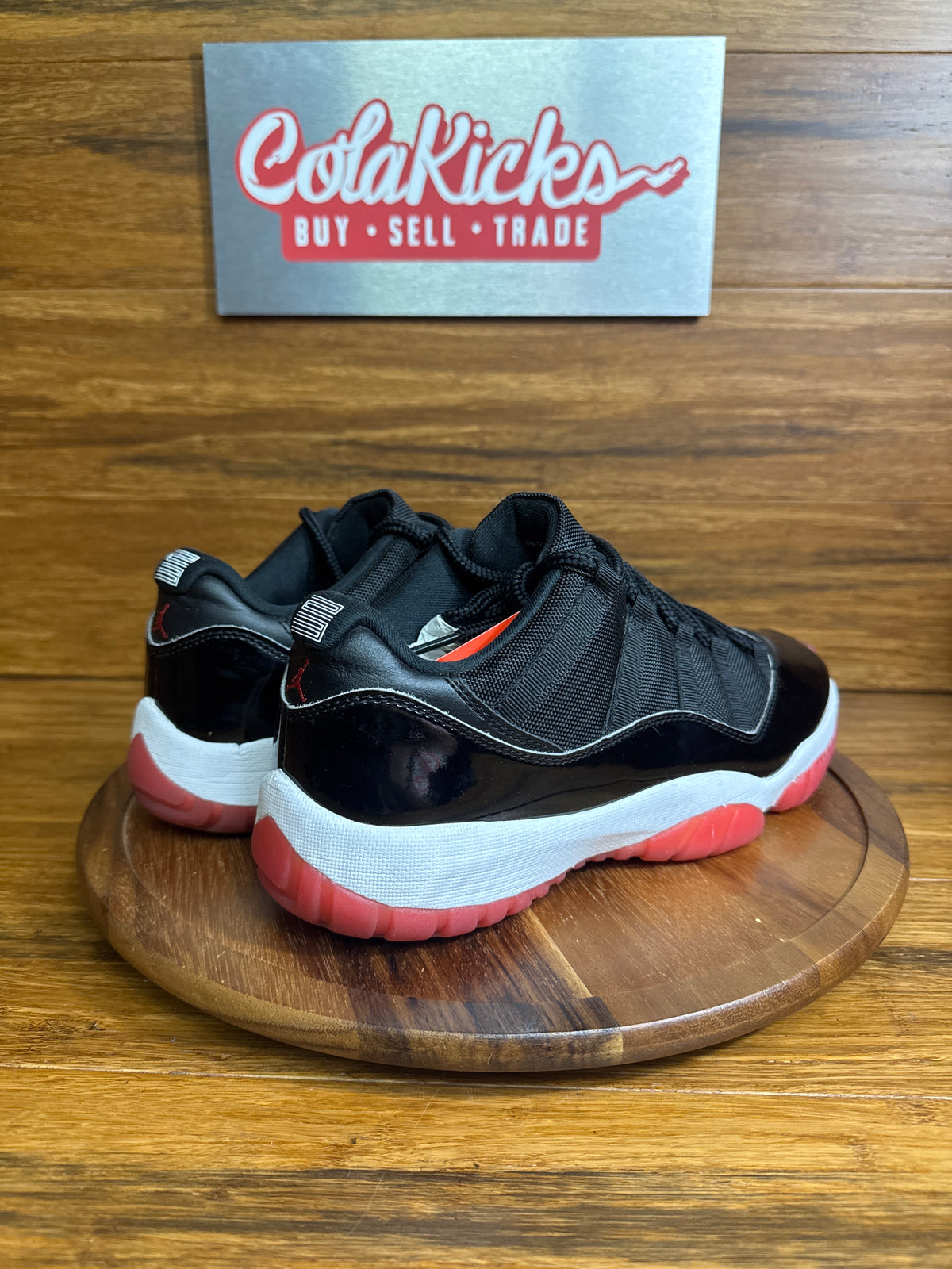 Jordan 11 Retro Low Bred (2025)