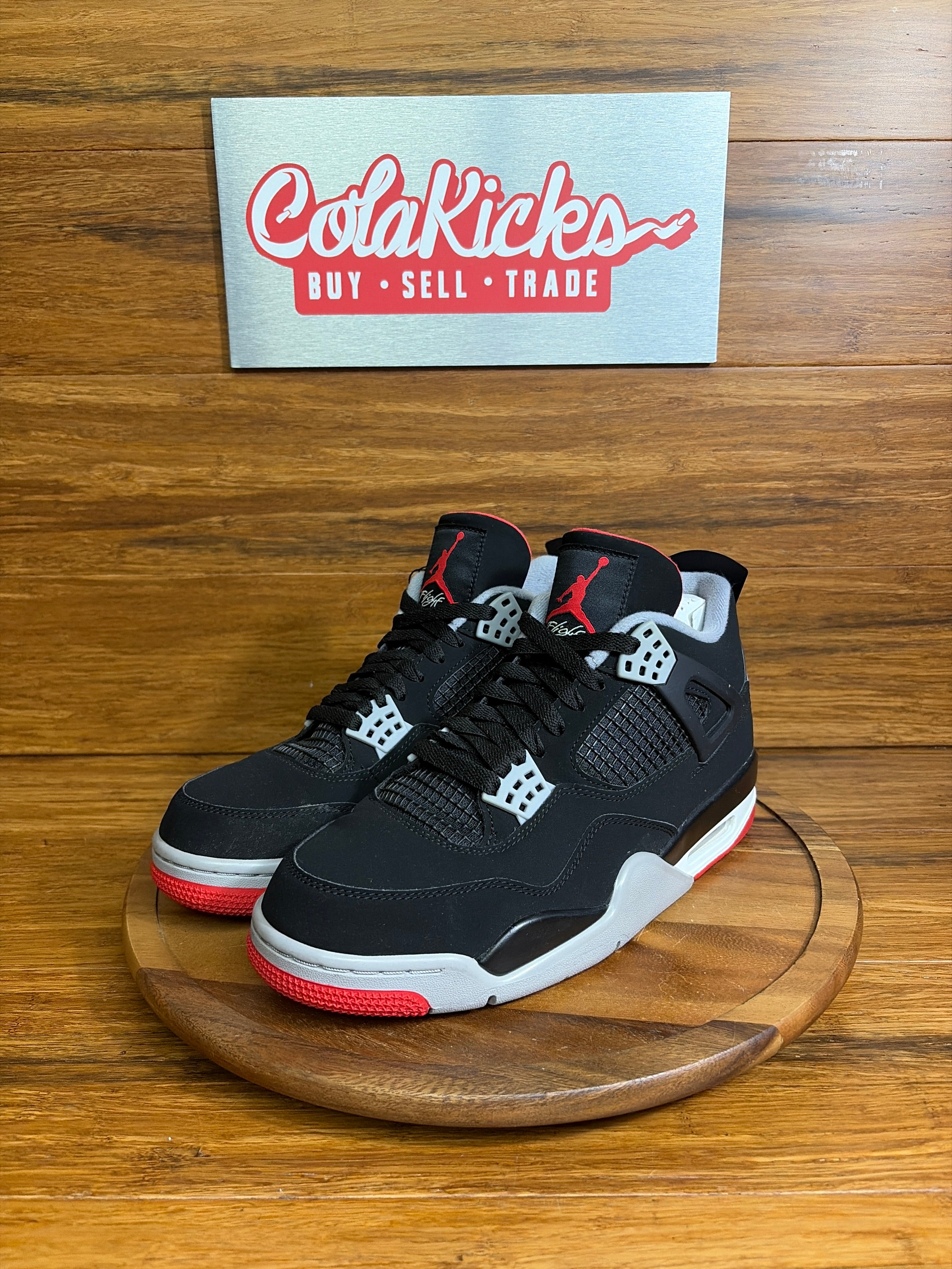 Jordan 4 Retro Bred (2019)