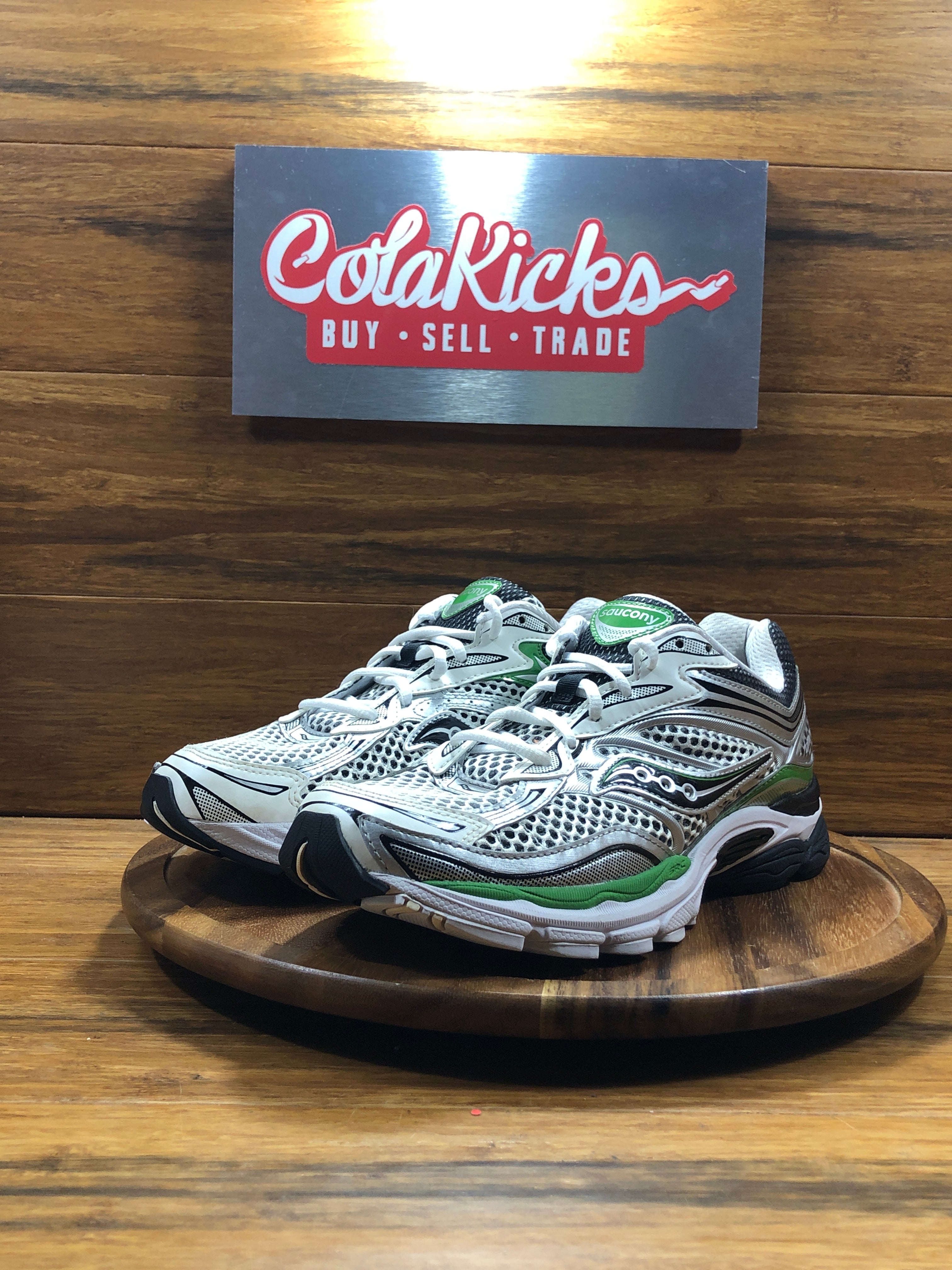 Saucony ProGrid Omni 9 Silver Green
