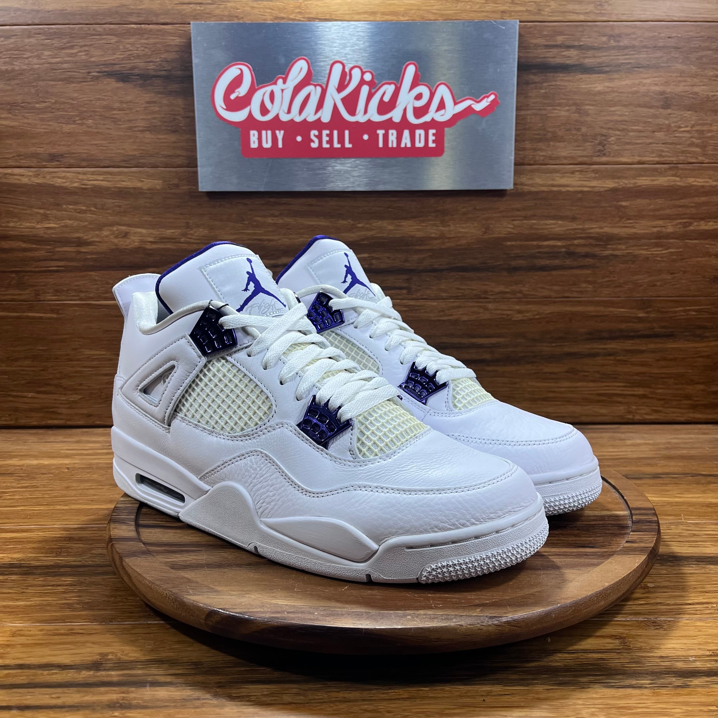 Jordan 4 Retro Metallic Purple - SLIGHT OXIDIZATION
