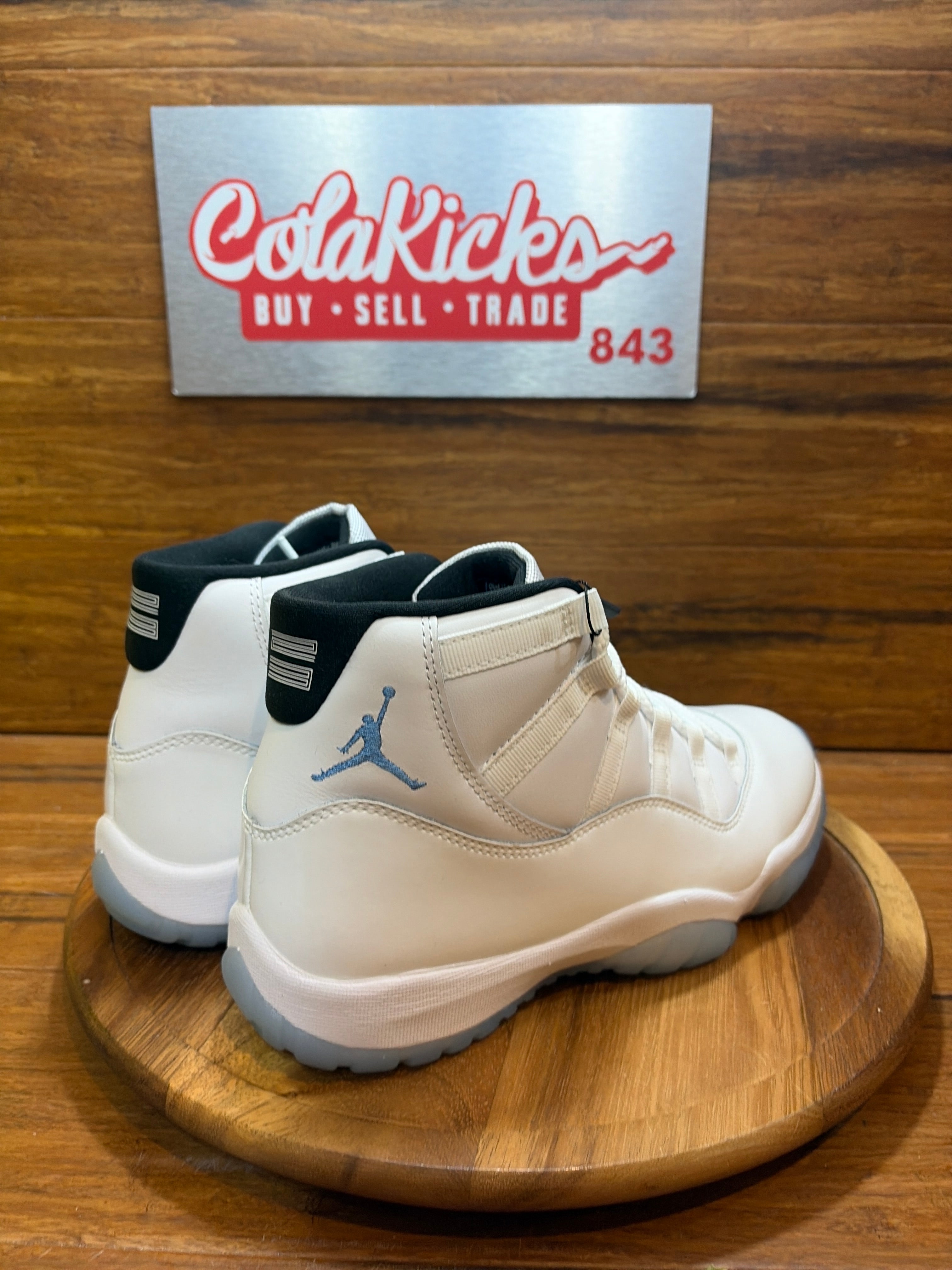 Jordan 11 Retro Legend Blue (2024)