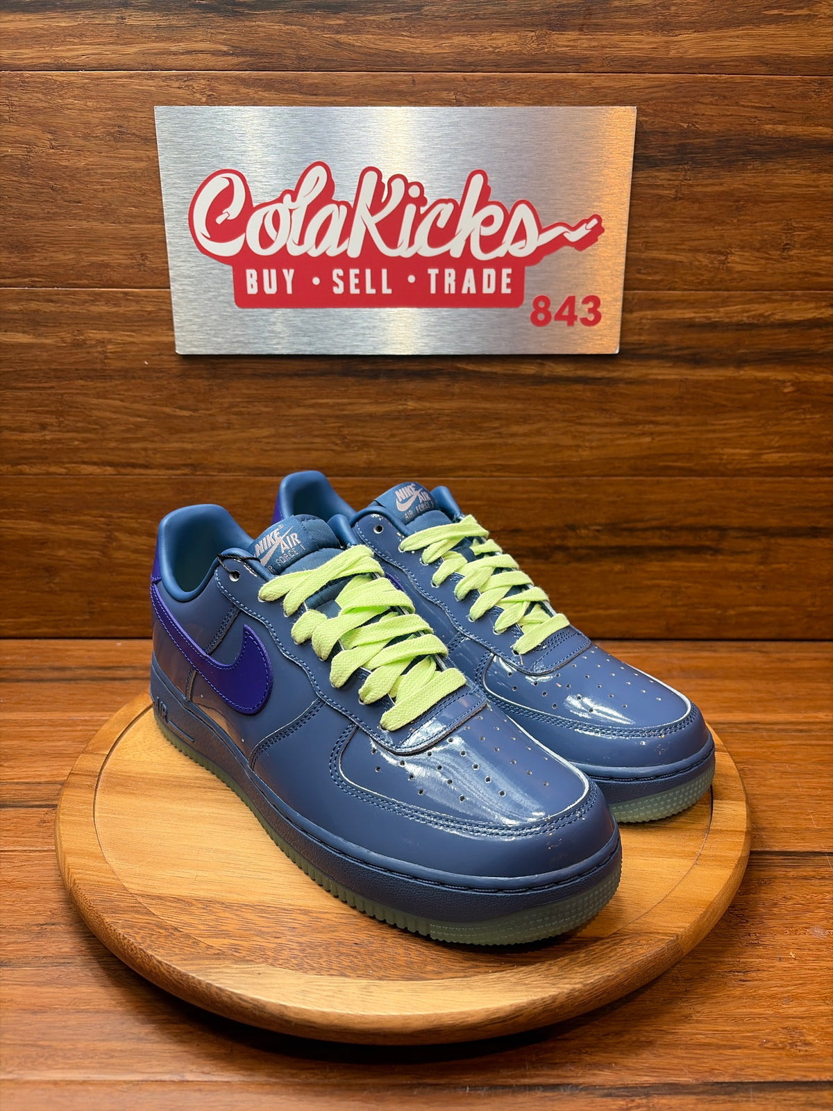 Nike Air Force 1 Low Patent Leather Mystic Navy Grape Ice