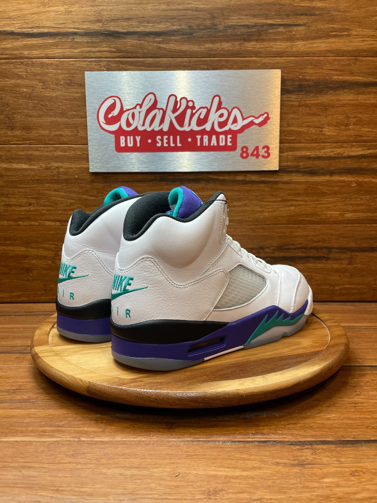Jordan 5 Retro Grape (2025)