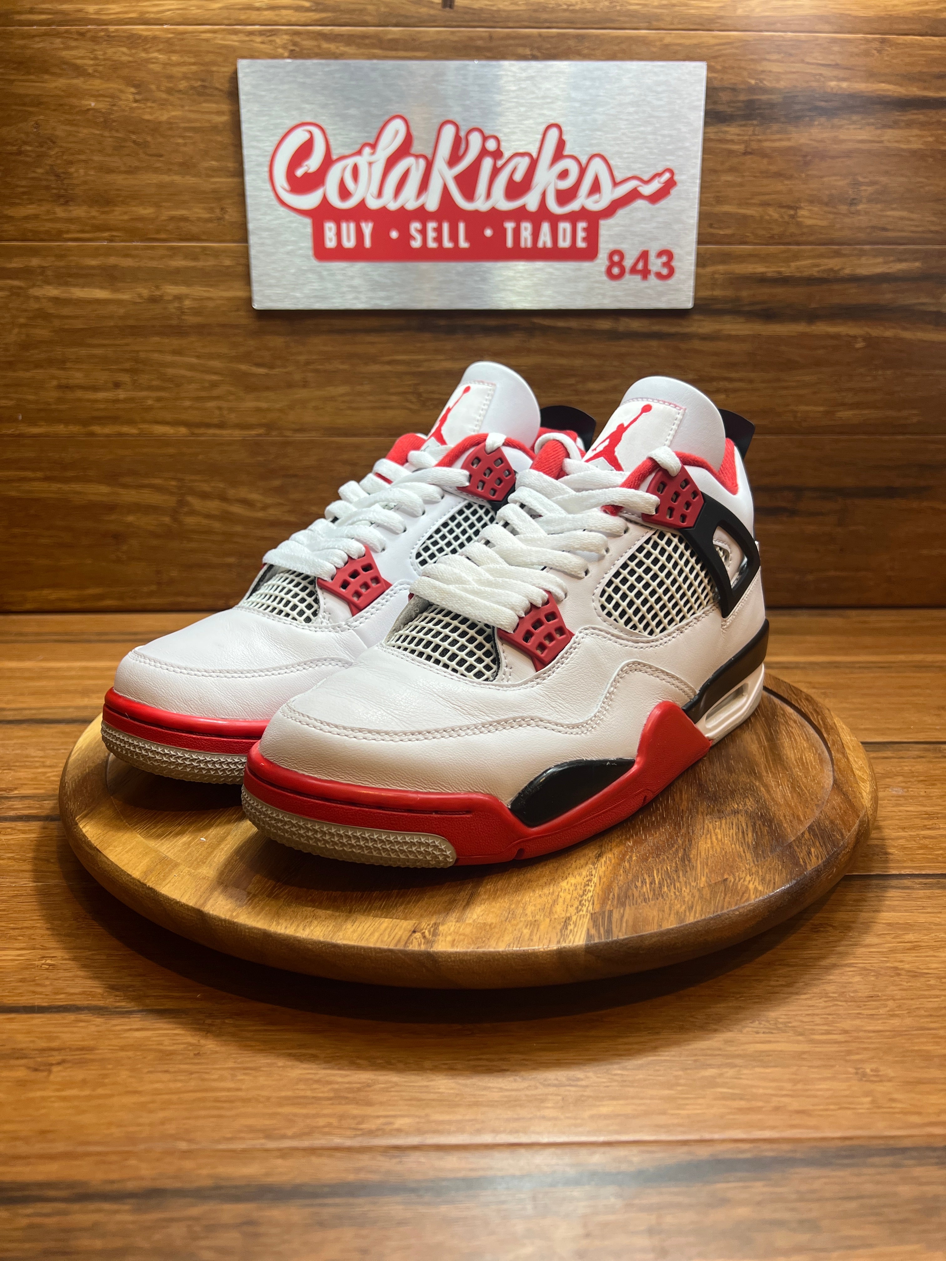 Jordan 4 Retro Fire Red (2020)
