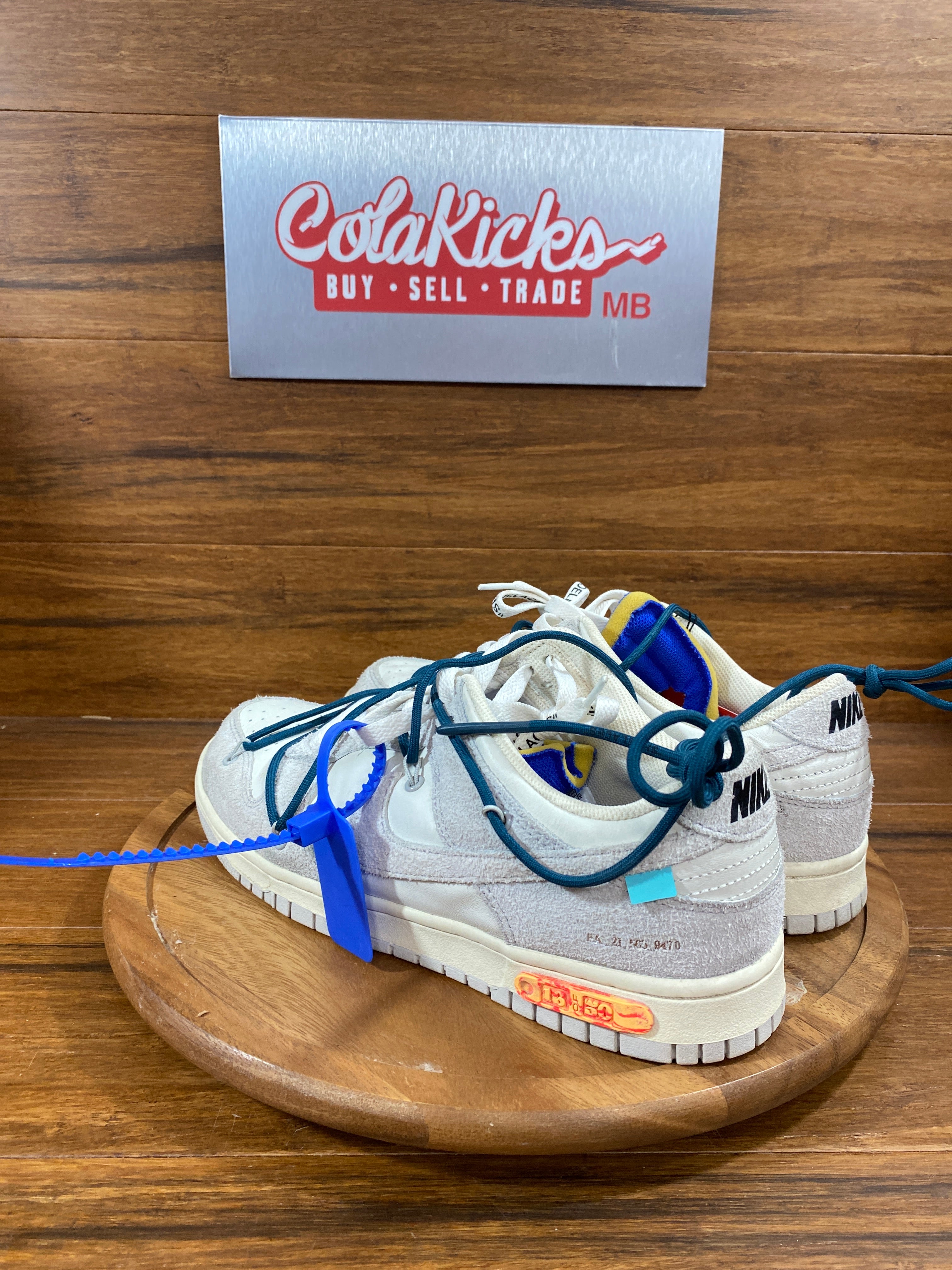 Nike Dunk Low Off-White Lot 16