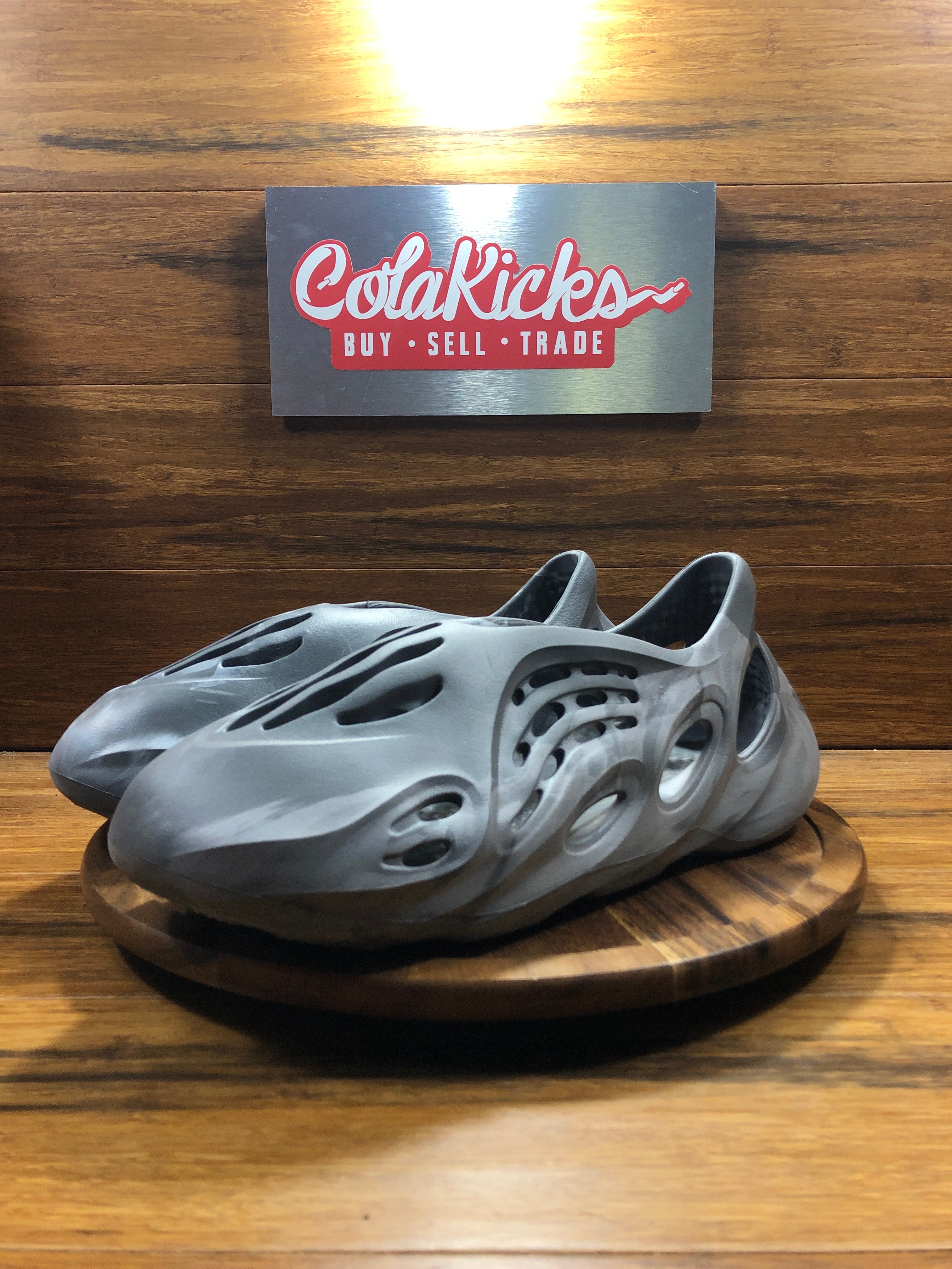 adidas Yeezy Foam RNR MX Granite