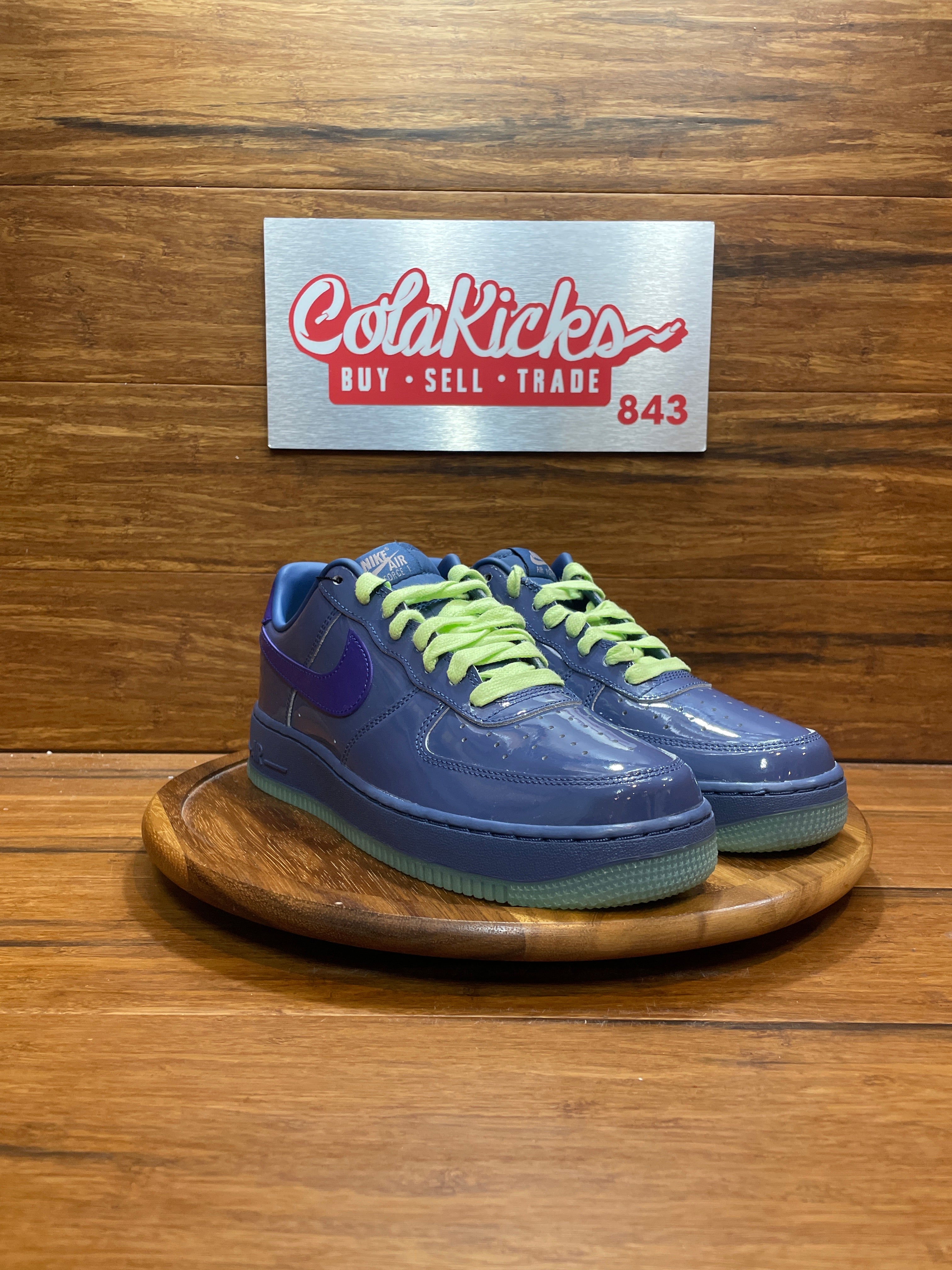 Nike Air Force 1 Low Patent Leather Mystic Navy Grape Ice