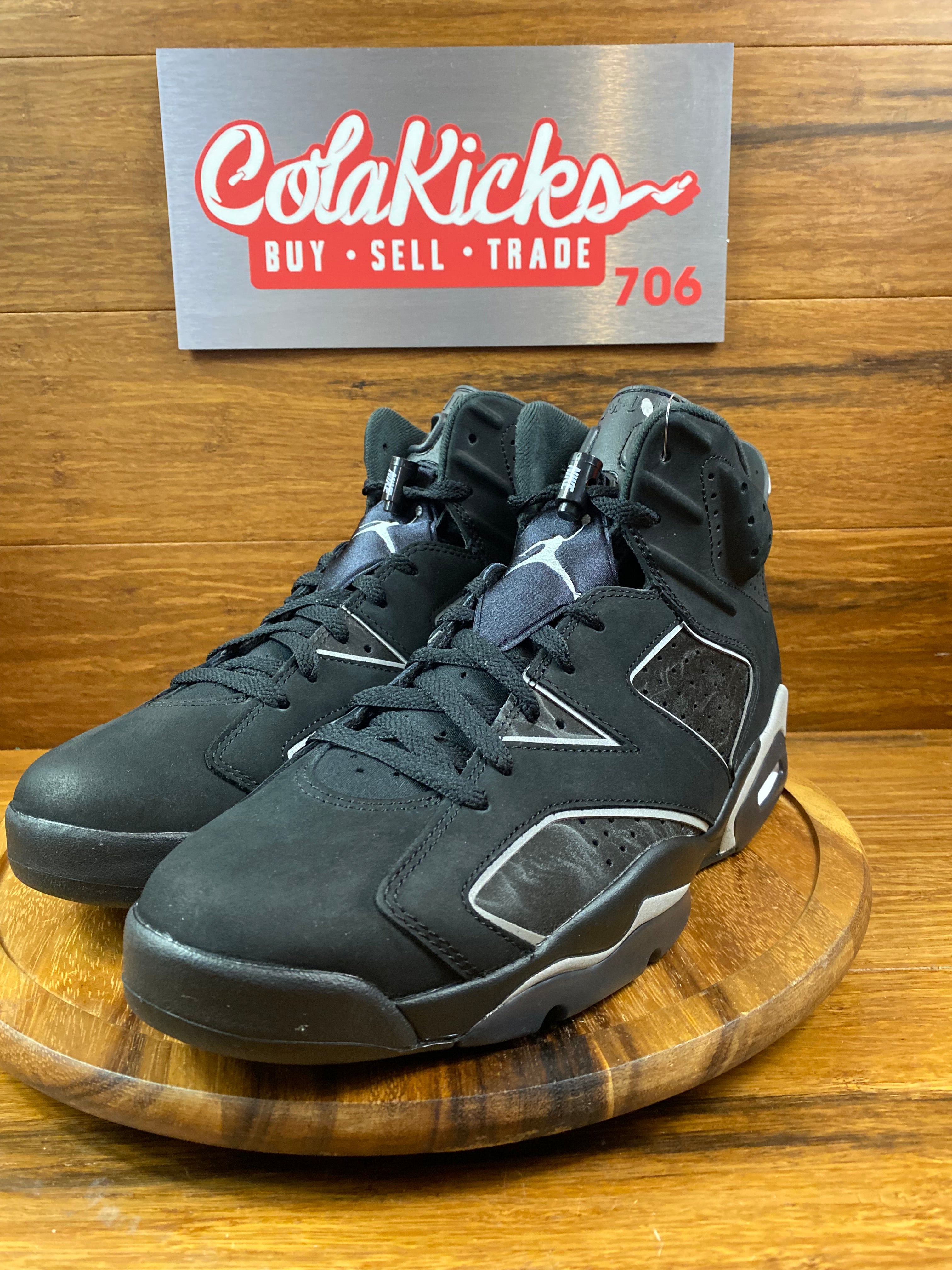 Jordan 6 Retro Cap and Gown