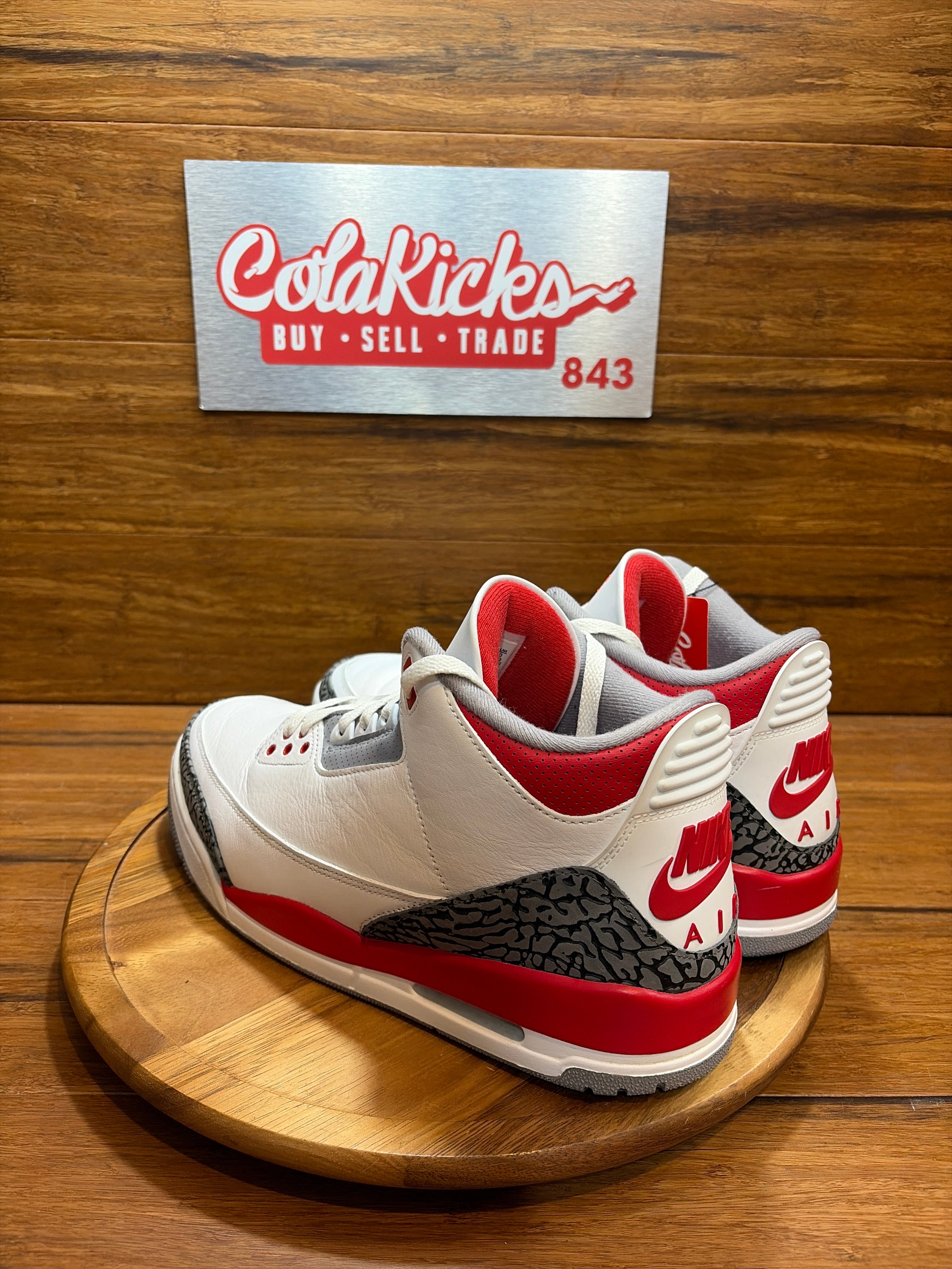 Jordan 3 Retro Fire Red (2022)