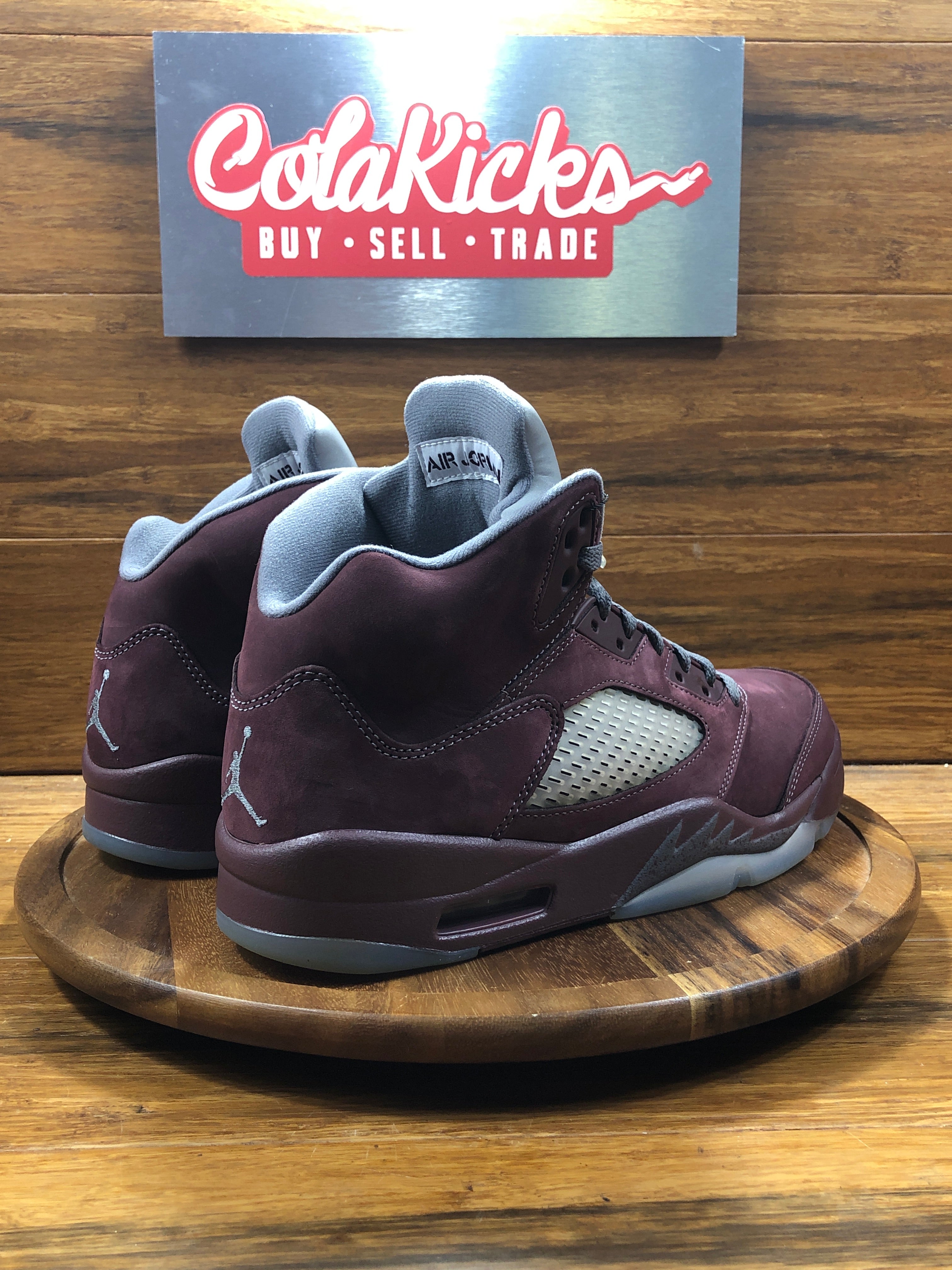 Jordan 5 Retro Burgundy (2023)