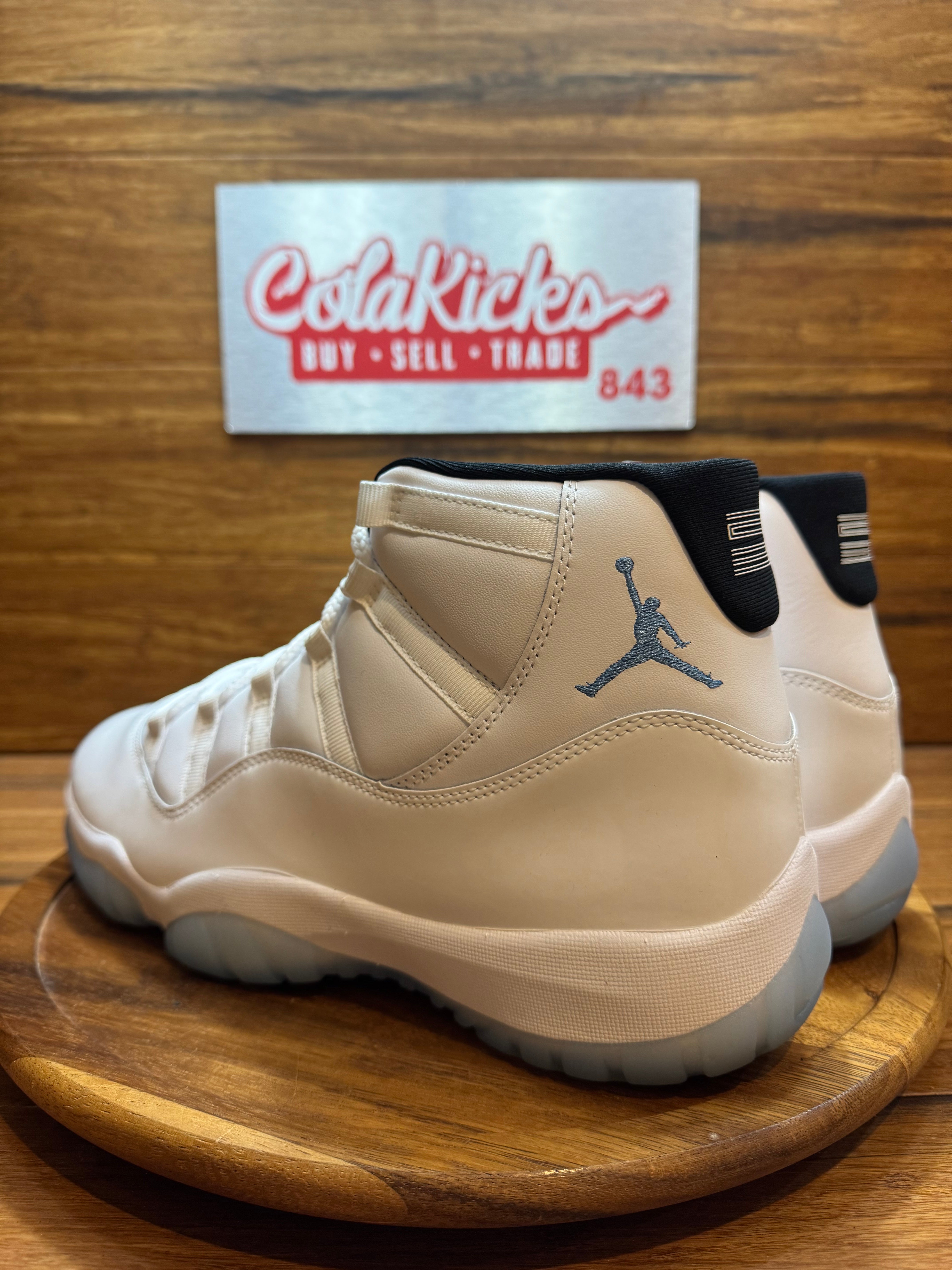Jordan 11 Retro Legend Blue (2024)