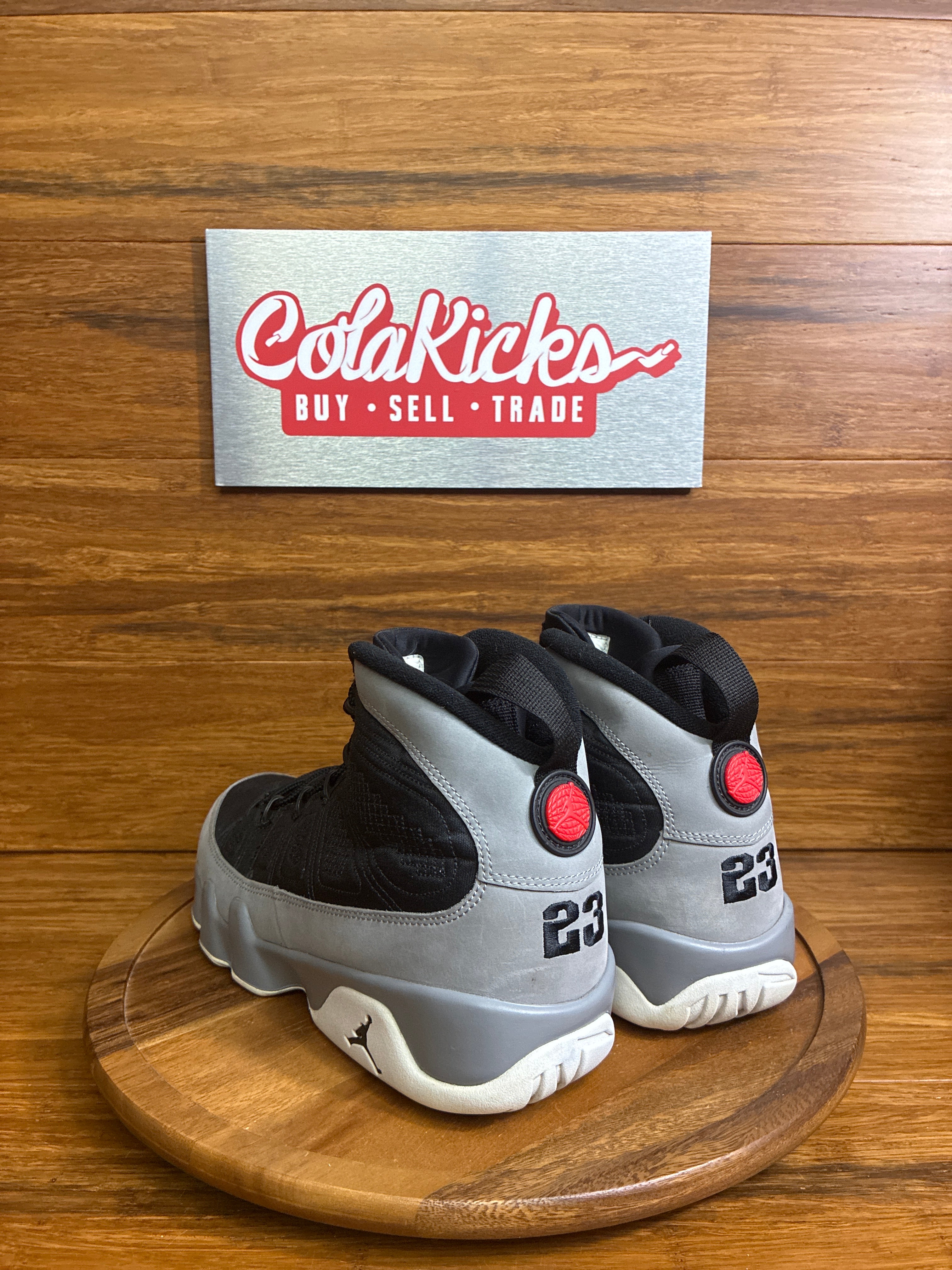 Jordan 9 Retro Particle Grey