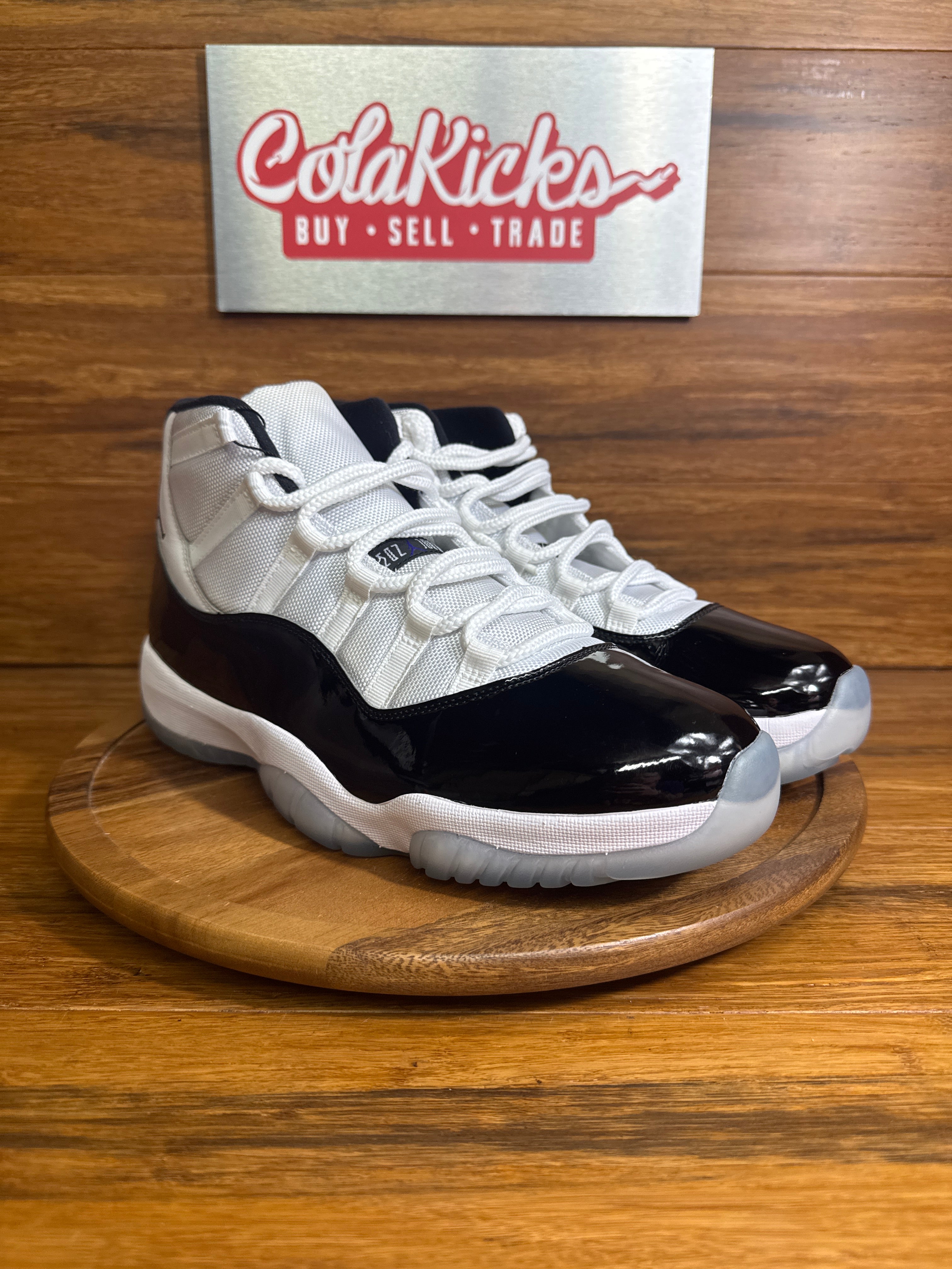Jordan 11 Retro Concord (2018)