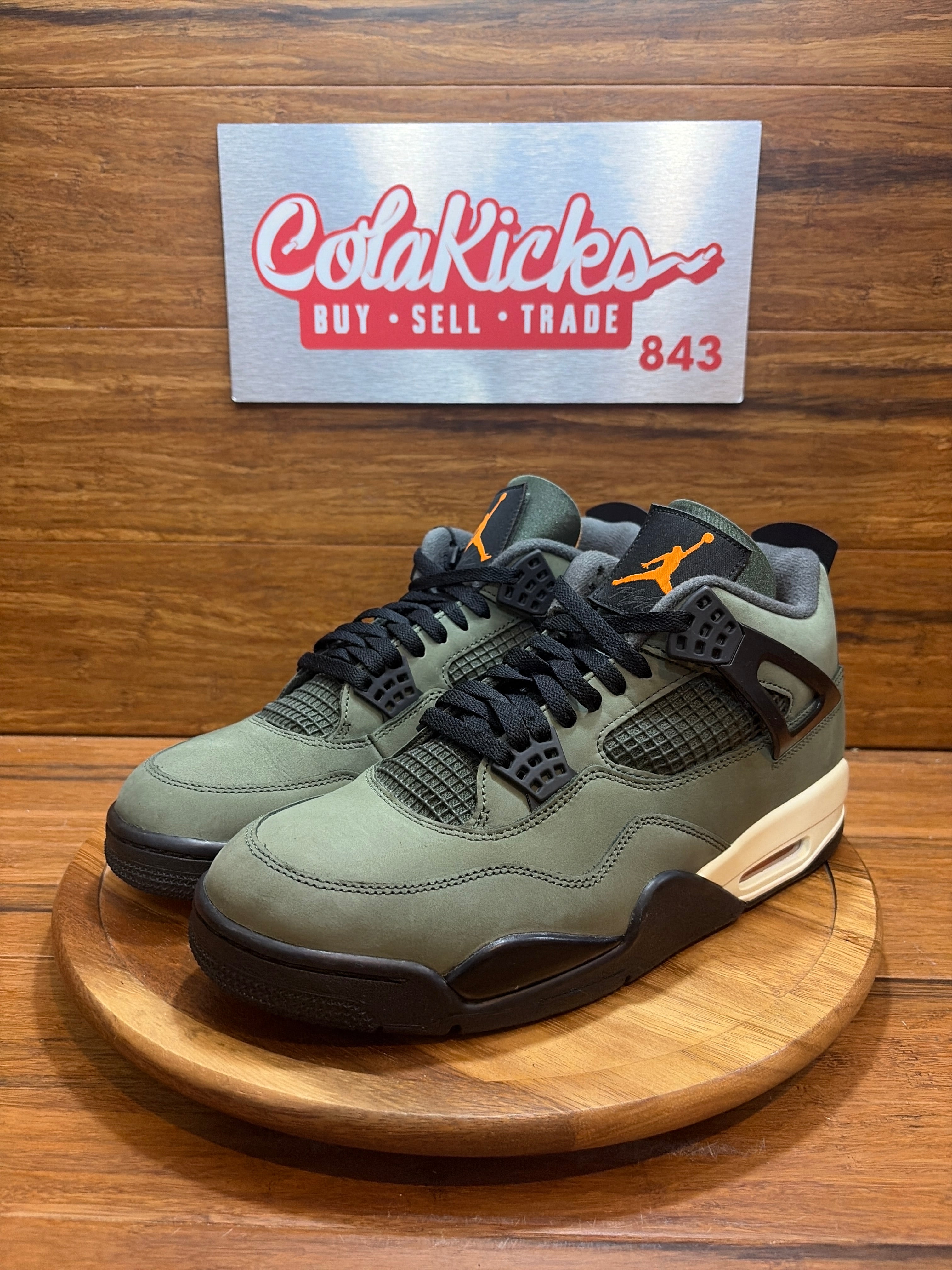 Jordan 4 Retro OG SP Undefeated (2025)