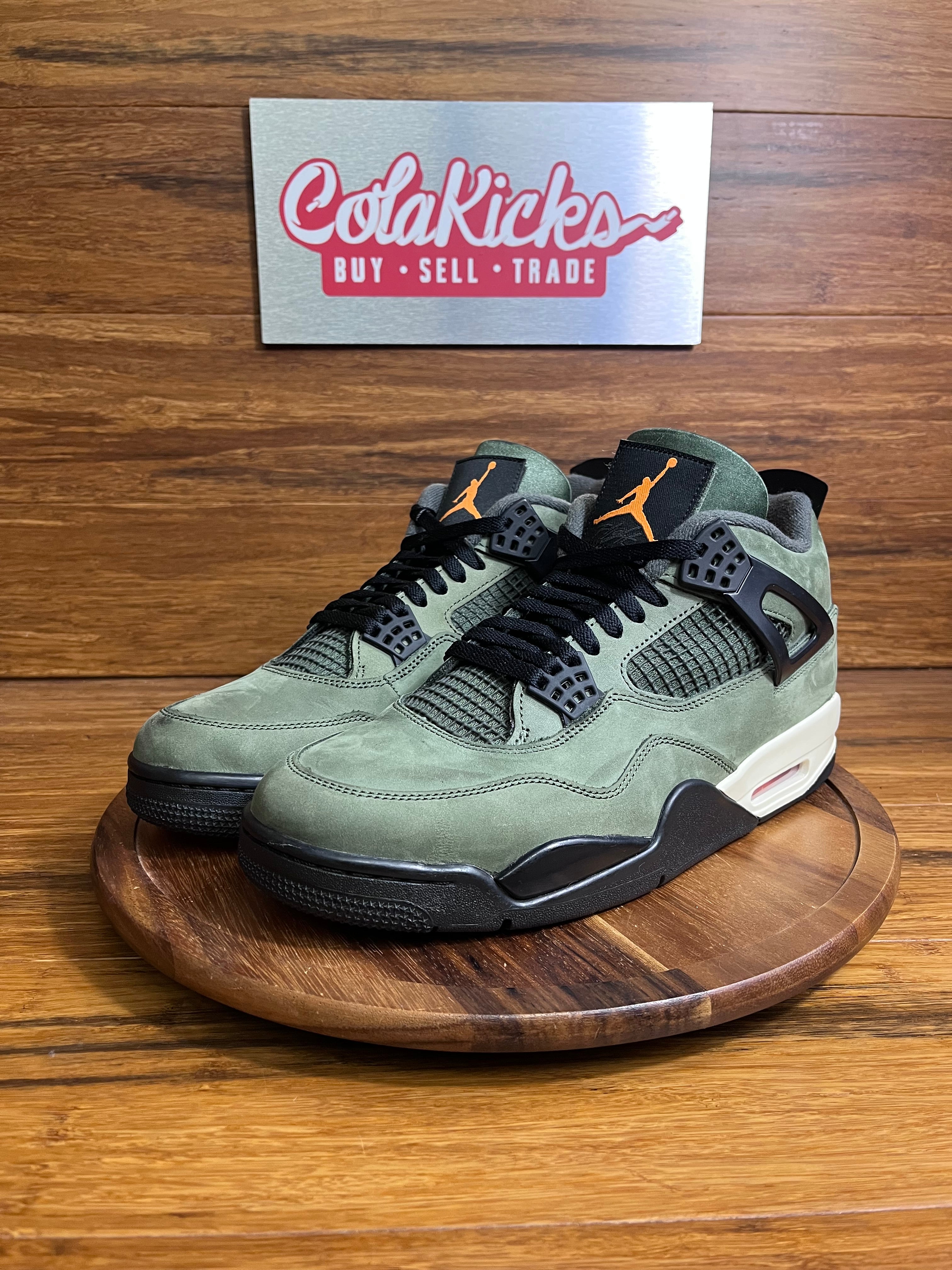 Jordan 4 Retro OG SP Undefeated (2025)