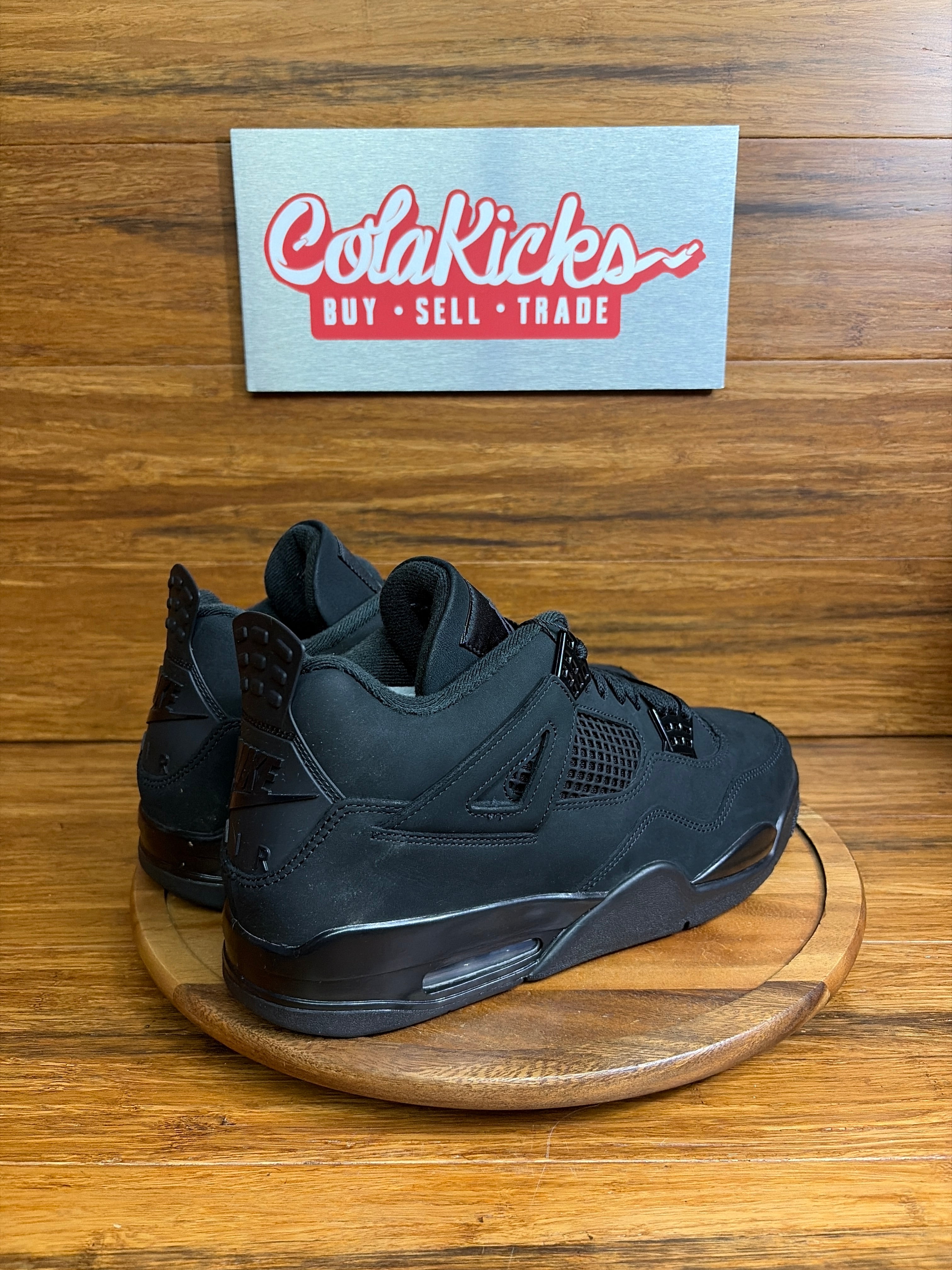 Jordan 4 Retro Black Cat (2025)