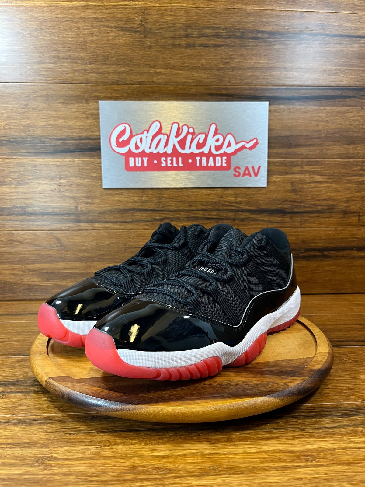 Jordan 11 Retro Low Bred (2025)