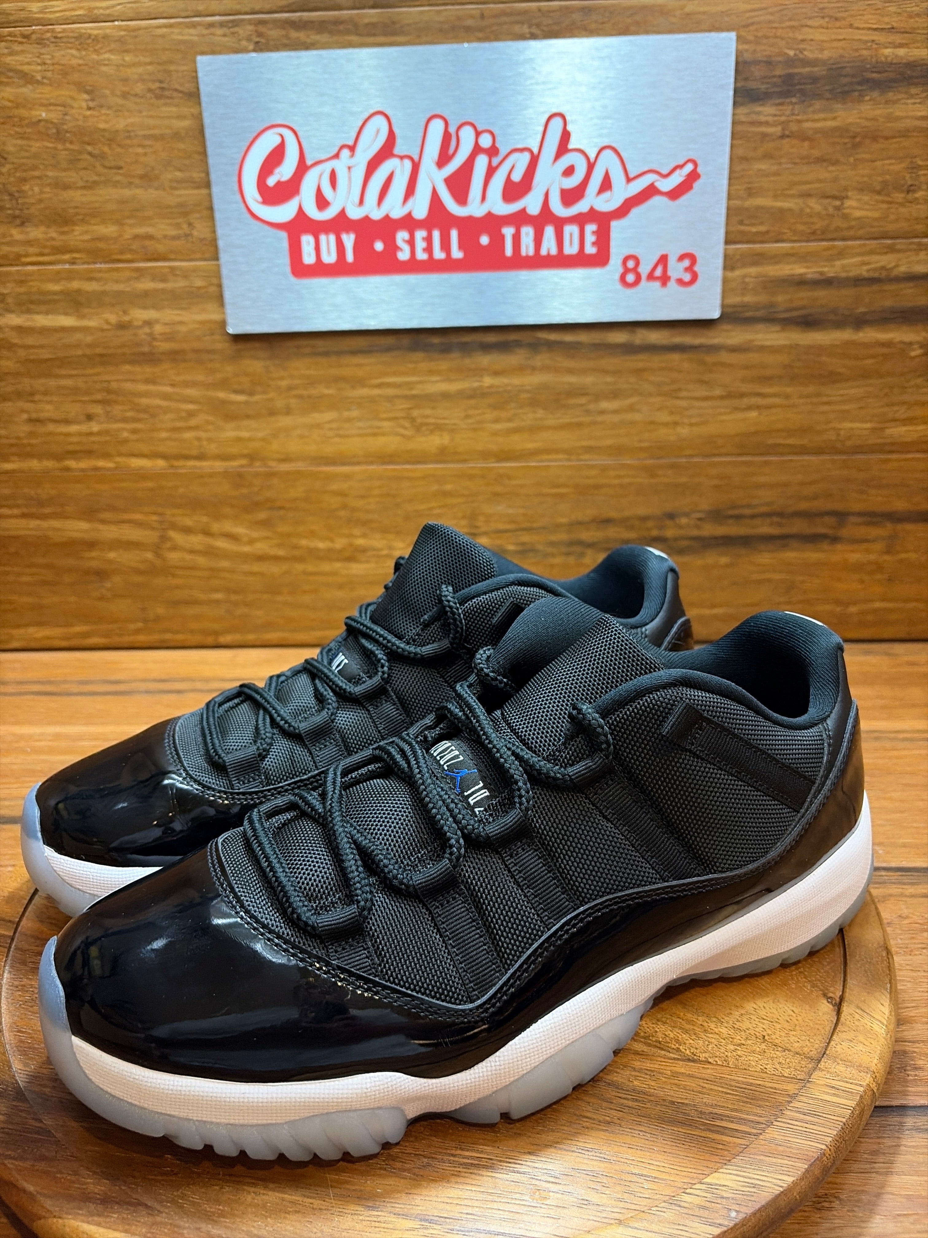 Jordan 11 Retro Low Space Jam