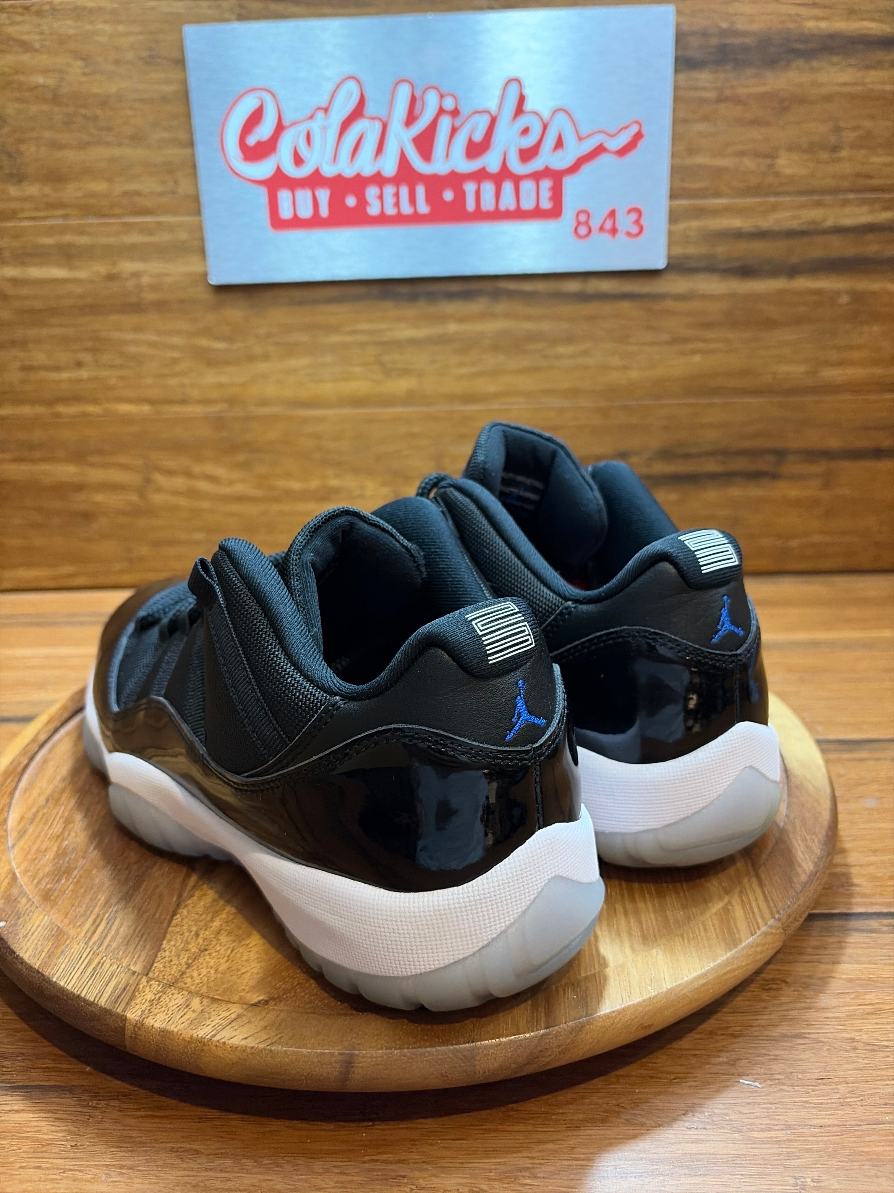 Jordan 11 Retro Low Space Jam
