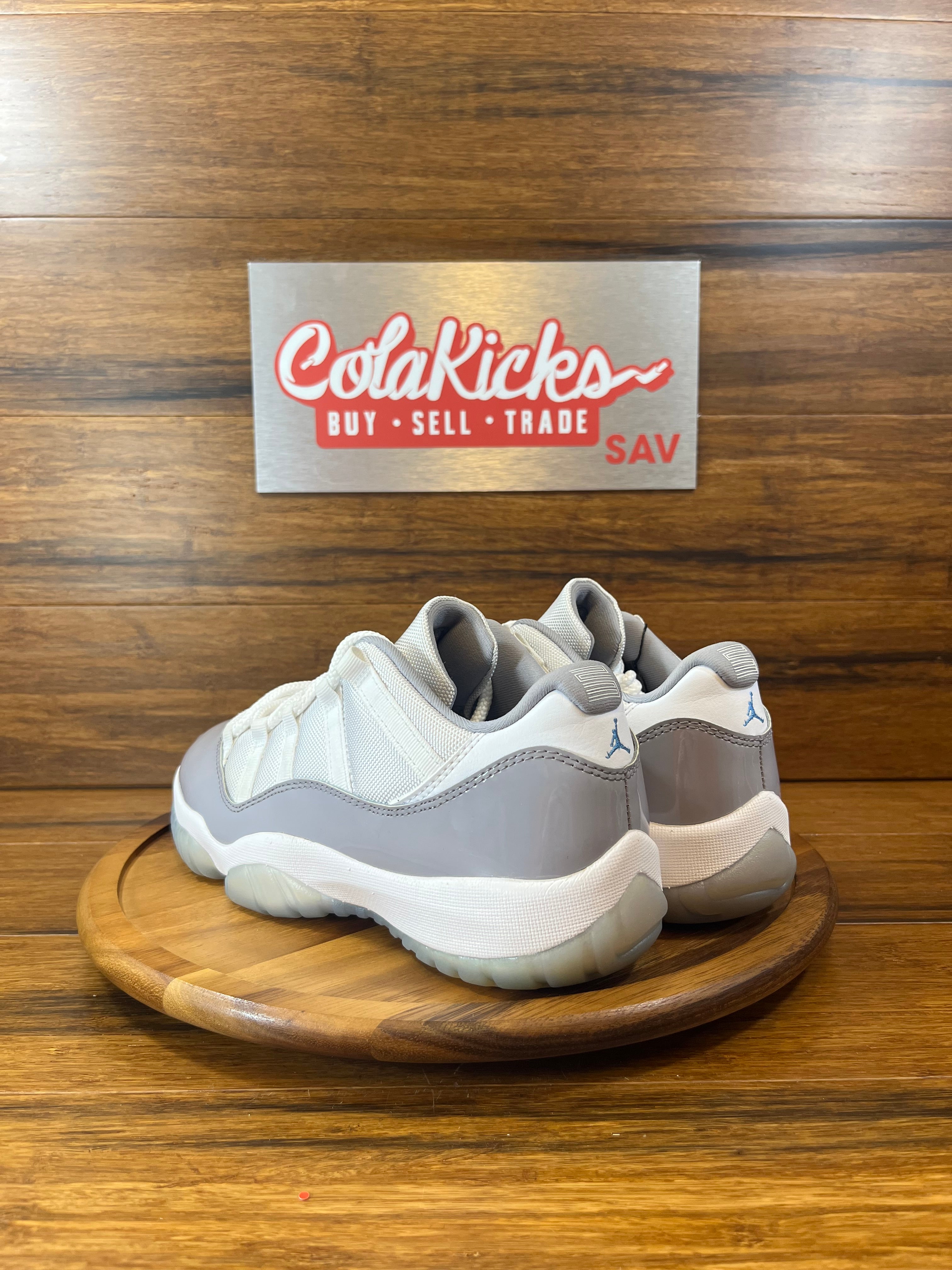 Jordan 11 Retro Low Cement Grey