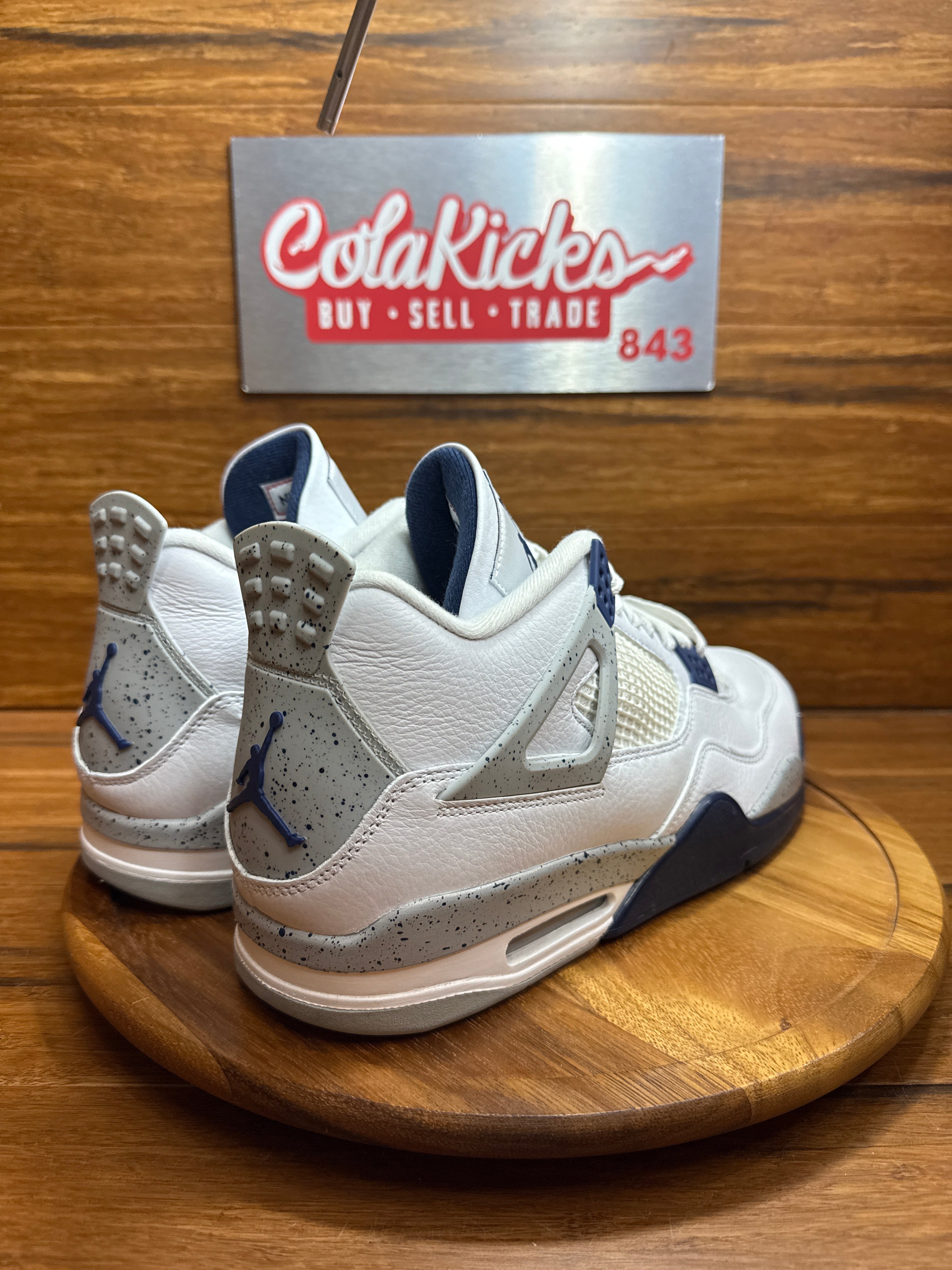 Jordan 4 Retro Midnight Navy